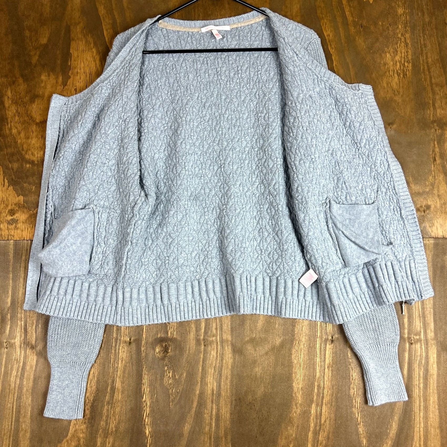 Victoria's Secret Victoria Secret Womens Sweater Gray Zip Texture Cashmere Blend Stretch Medium Size M / US 6-8 / IT 42-44 - 7 Thumbnail