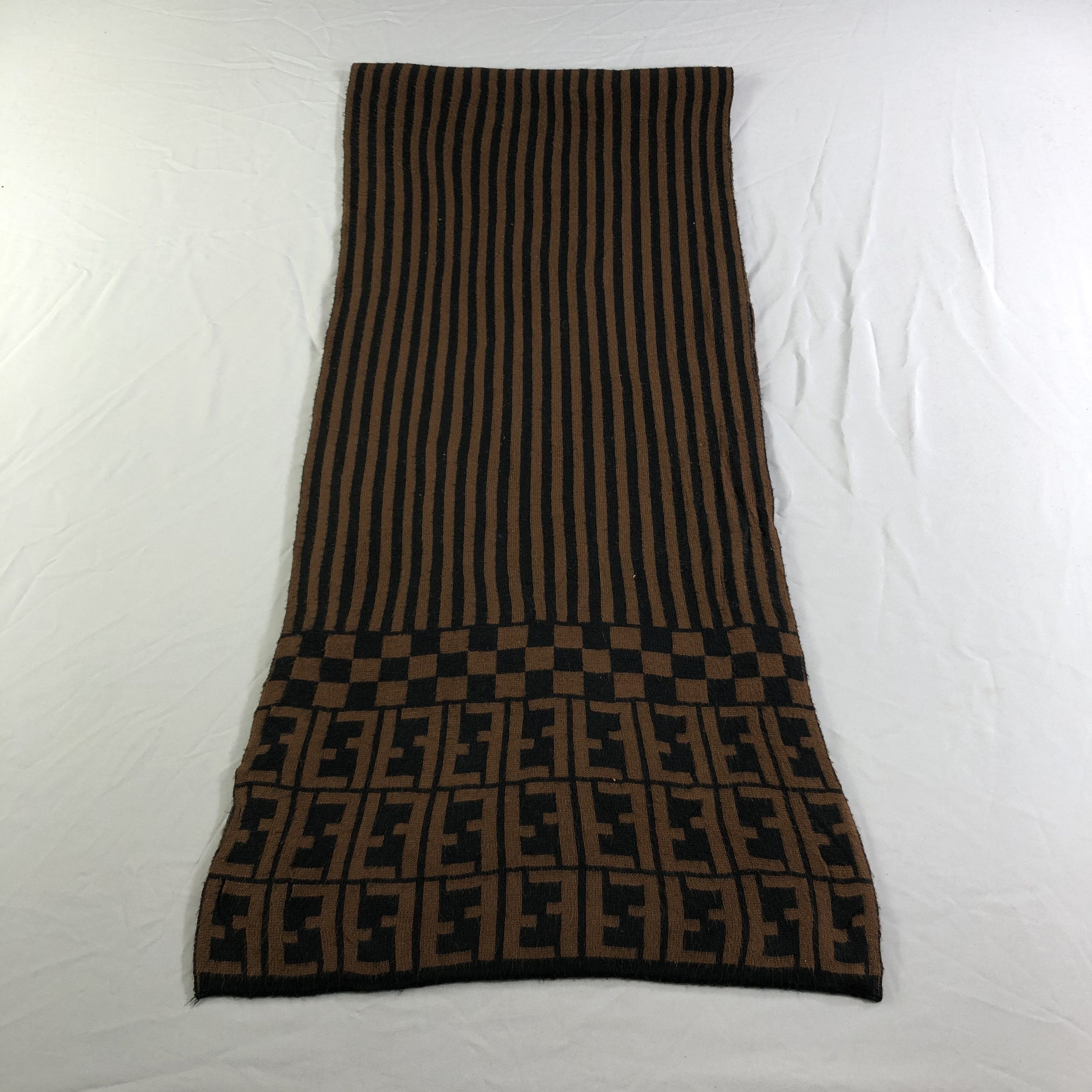 Japanese Brand Vintage Fendi Monogram Wool Scarf Muffler Neckwear V2317 Size ONE SIZE - 3 Thumbnail