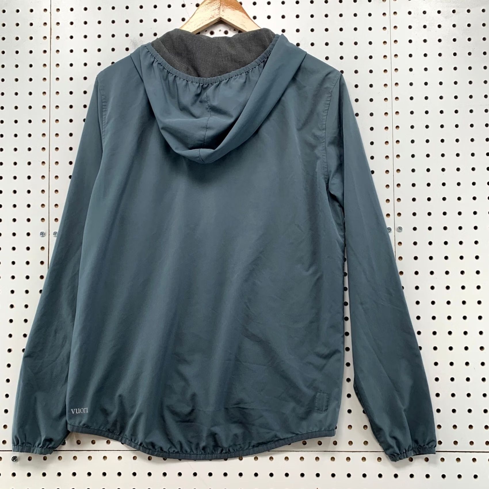 Vuori Vuori Windbreaker Jacket Mens Small Blue Outdoor Trainer Shell Lightweight Size US S / EU 44-46 / 1 - 2 Thumbnail