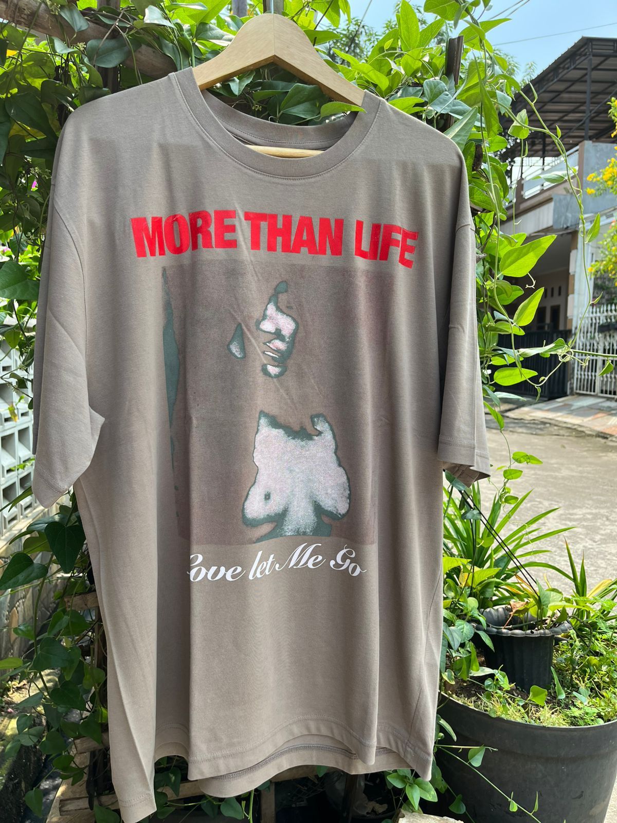 Band Tees more than life love let me go album limited print tee tshirt Size US XL / EU 56 / 4 - 1 Thumbnail