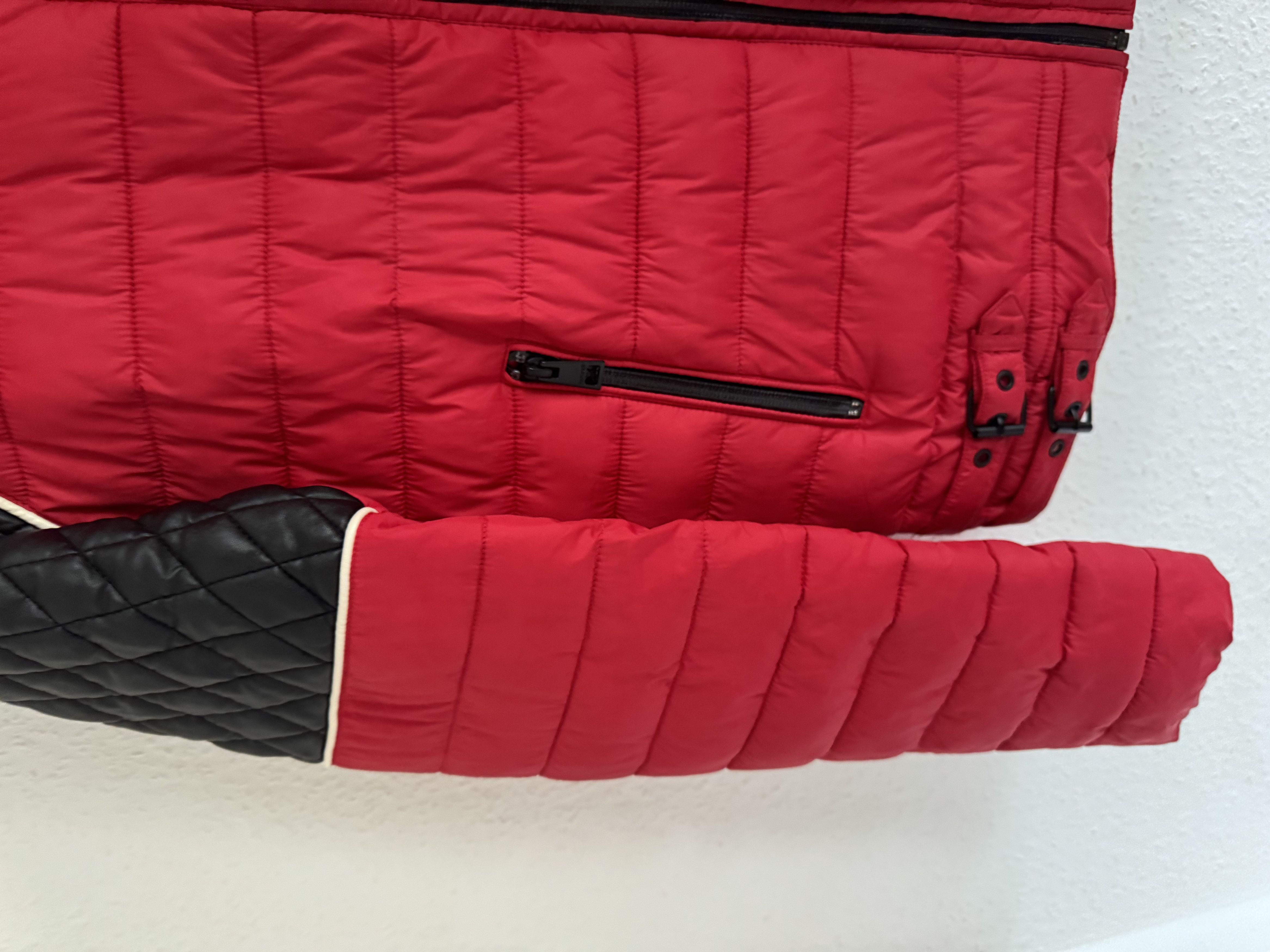Just Cavalli Quilted Biker Down Jacket With Leather Shoulders Size US M / EU 48-50 / 2 - 11 Thumbnail