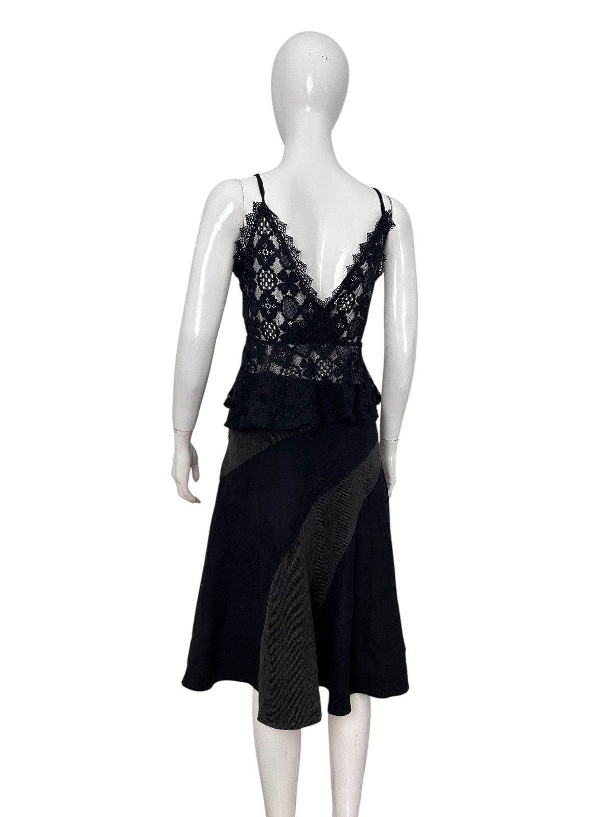 Japanese Brand Vintage Y2K Black Lace Peplum Cami Top Size S / US 4 / IT 40 - 4 Thumbnail