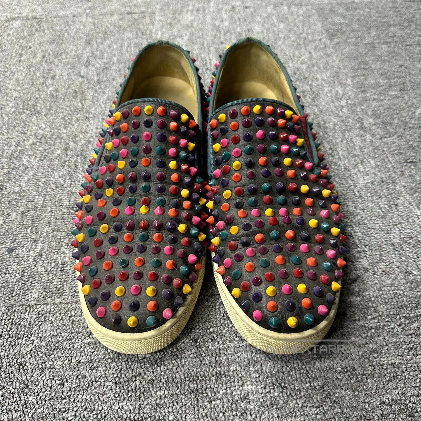 Christian Louboutin christian louboutin Colorful, comfortable ankle-high casu Size US 8 / EU 41 - 2 Thumbnail