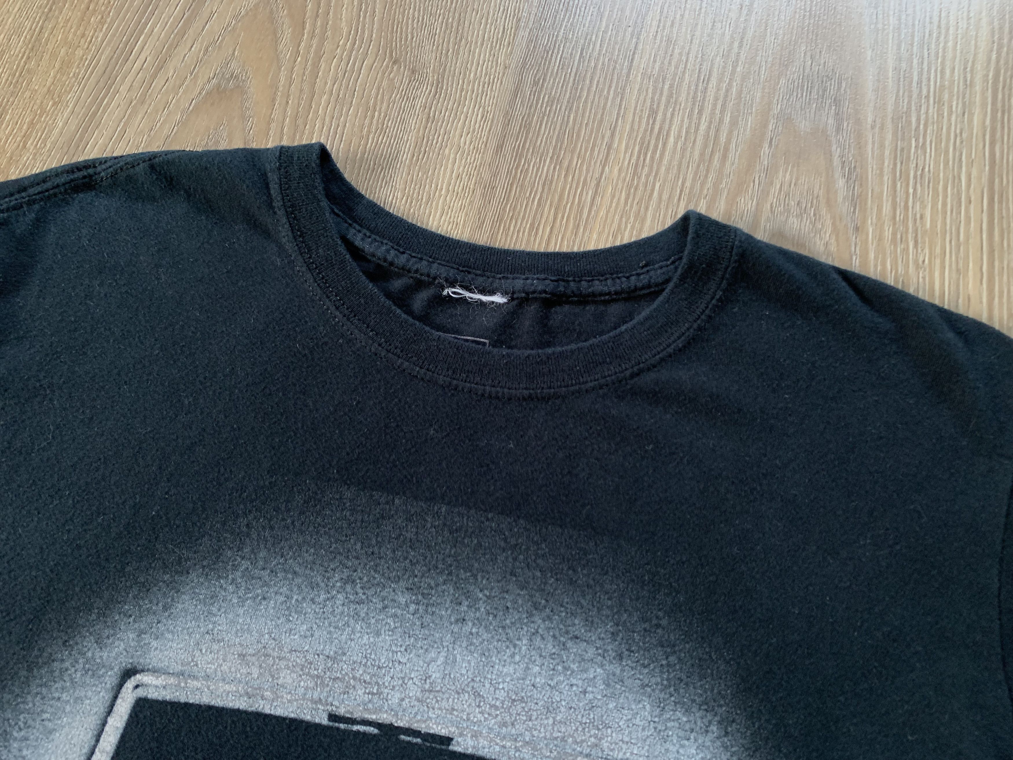 Band Tees The 1975 Vintage Printed Tour T Shirt Size US M / EU 48-50 / 2 - 4 Thumbnail