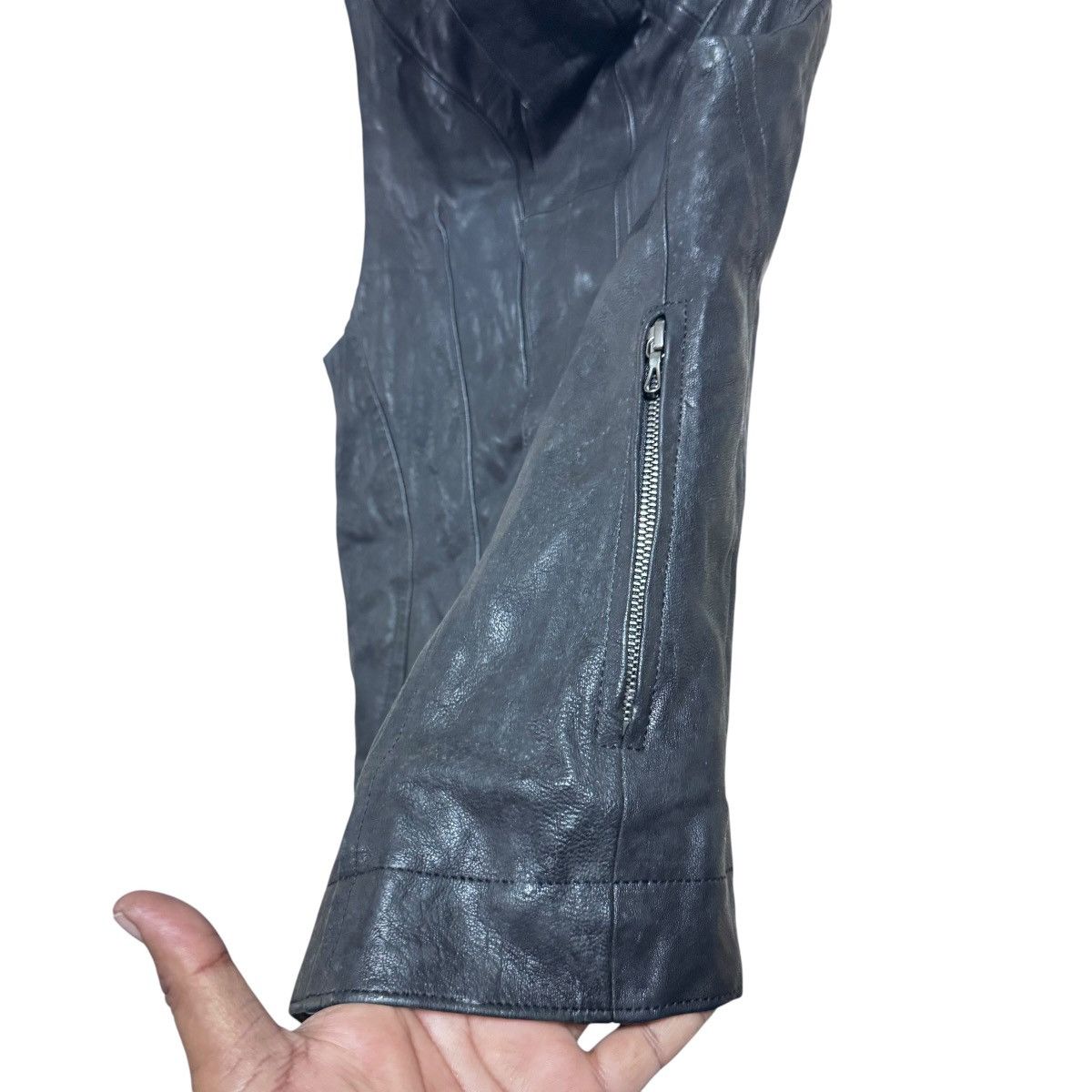 Julius FW2010 Julius Goth_ik; Leather Vest Hi-neck Size US S / EU 44-46 / 1 - 6 Thumbnail
