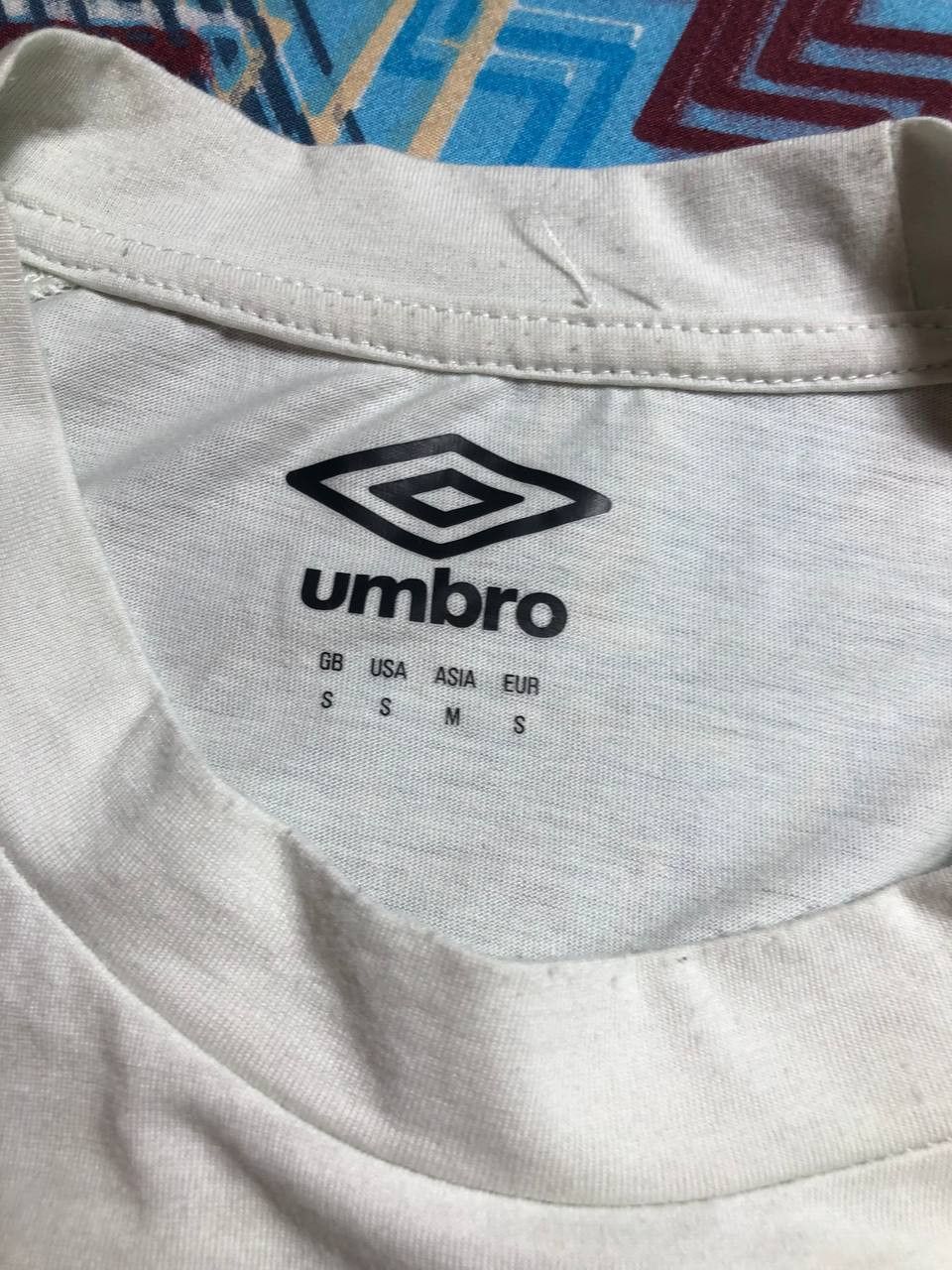 Hysteric Glamour × Umbro Vintage Faded And Distressed Umbro T-Shirt Size US S / EU 44-46 / 1 - 6 Thumbnail