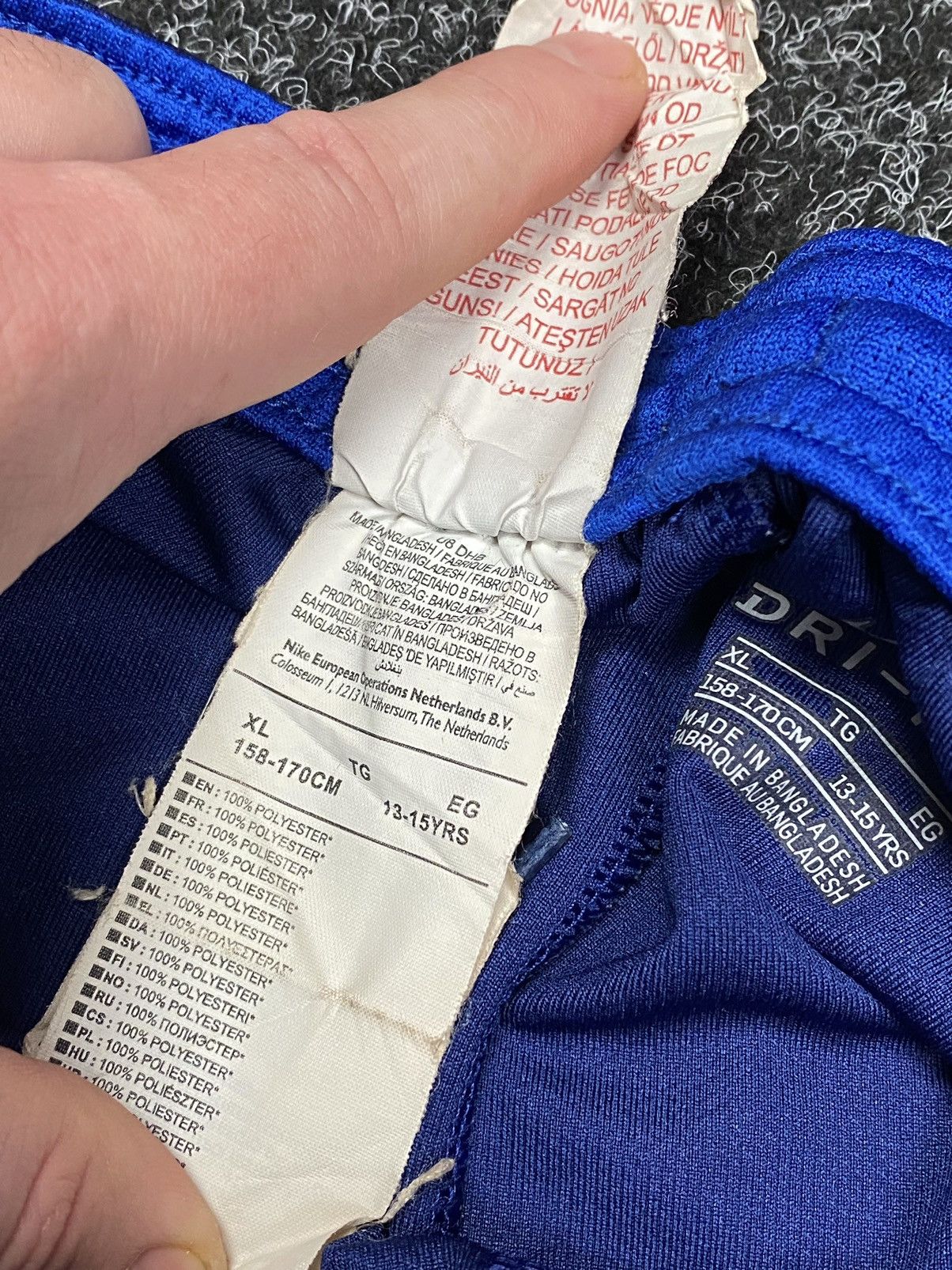 Nike Nike England size S shorts Size US 30 / EU 46 - 5 Thumbnail