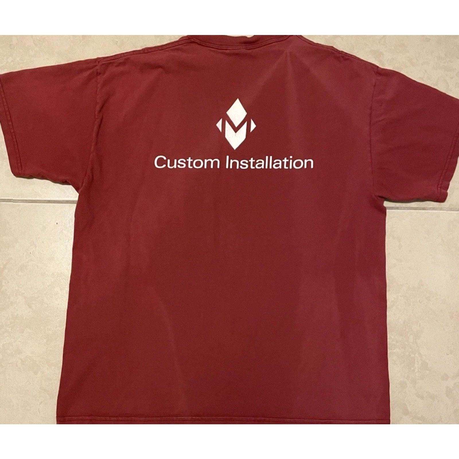 Apple VINTAGE Magnolia Audio Video Faded Shirt M Red Cotton Distressed 90s Y2K Camera Apple Computer Comedy? (Note: Ensure only original words used) Size US M / EU 48-50 / 2 - 2 Thumbnail