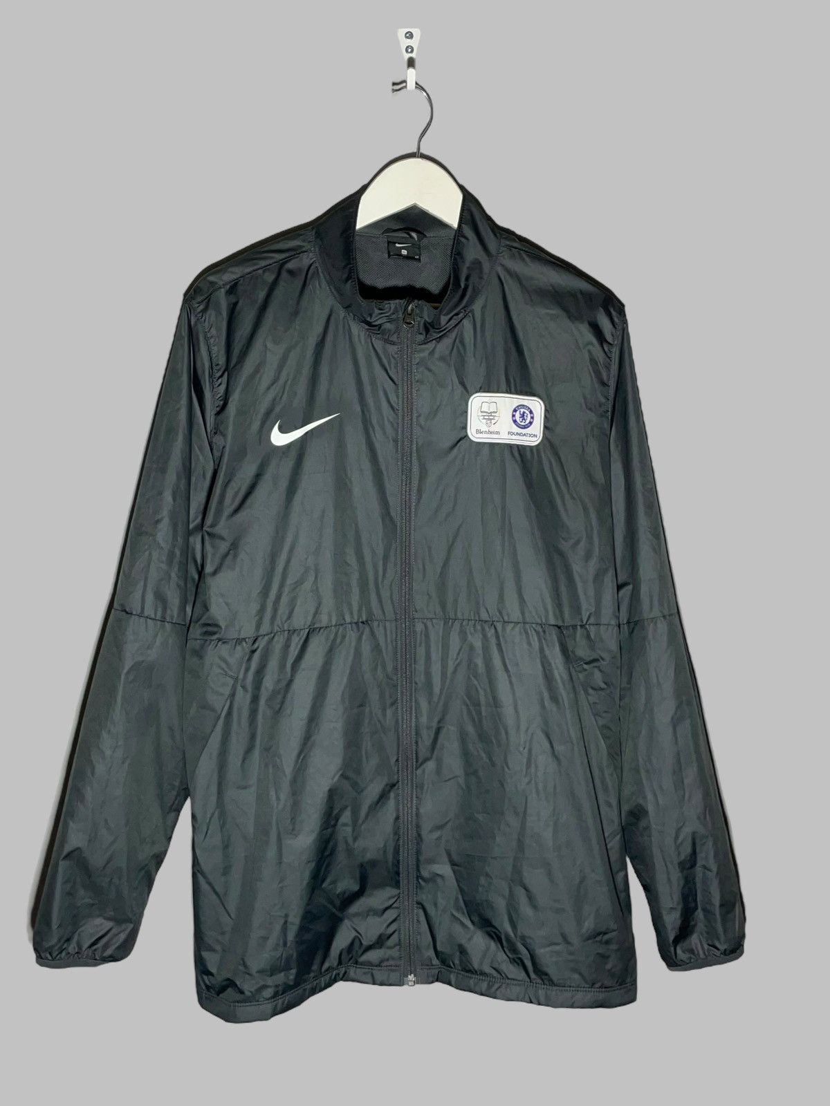 Nike Chelsea Nike Swoosh Y2K Track Top Football Soccer Jacket Size US XL / EU 56 / 4 - 1 Thumbnail