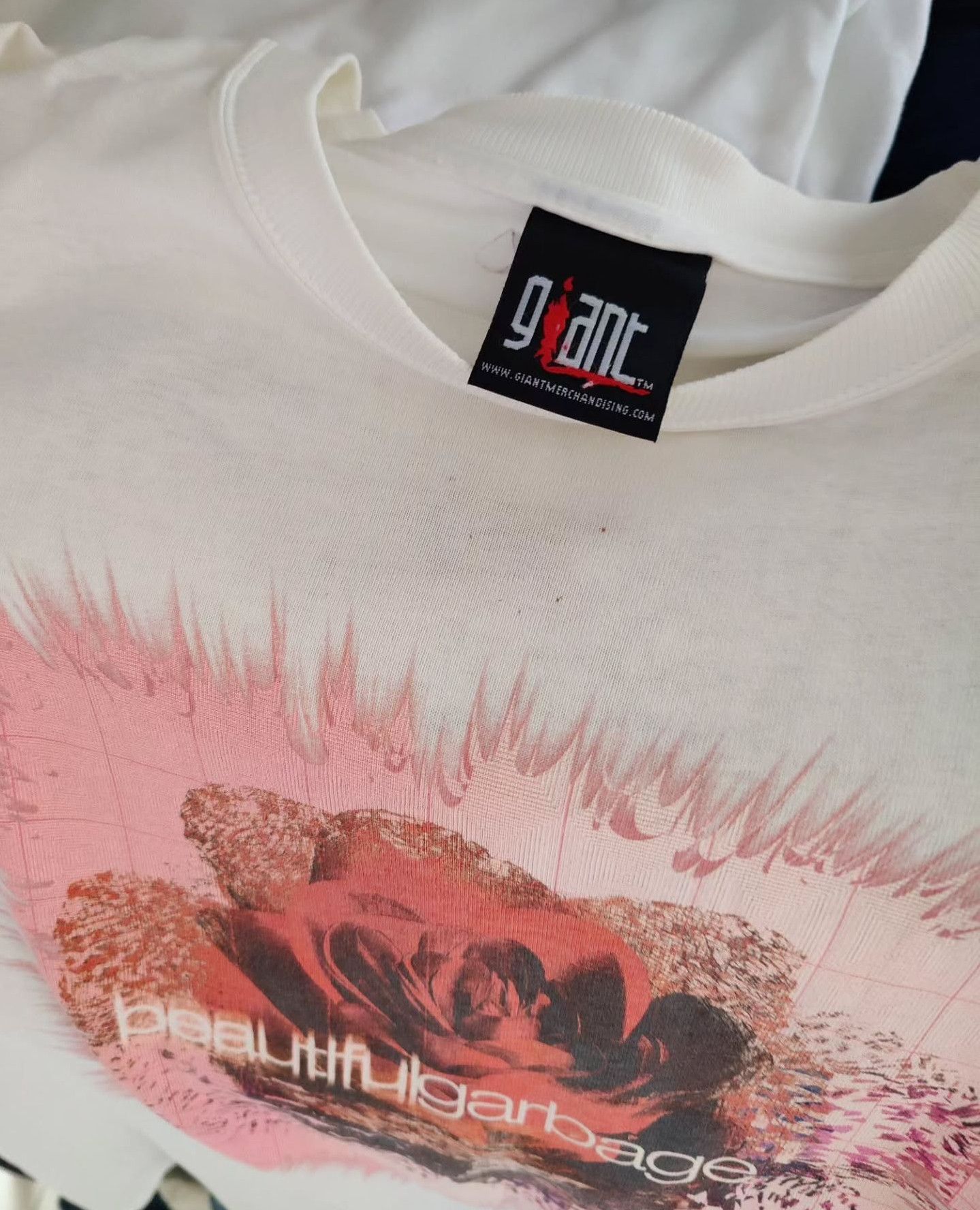 Band Tees × Giant × Vintage vintage Garbage - Beautiful Garbage Tour 2001 Size US L / EU 52-54 / 3 - 4 Thumbnail