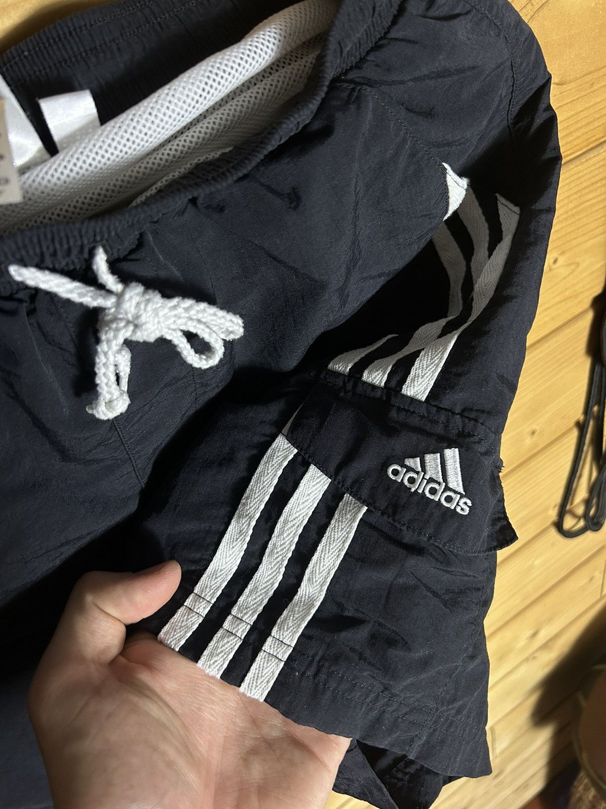 Vintage Vintage 2002 Adidas shorts Size US 28 / EU 44 - 3 Thumbnail