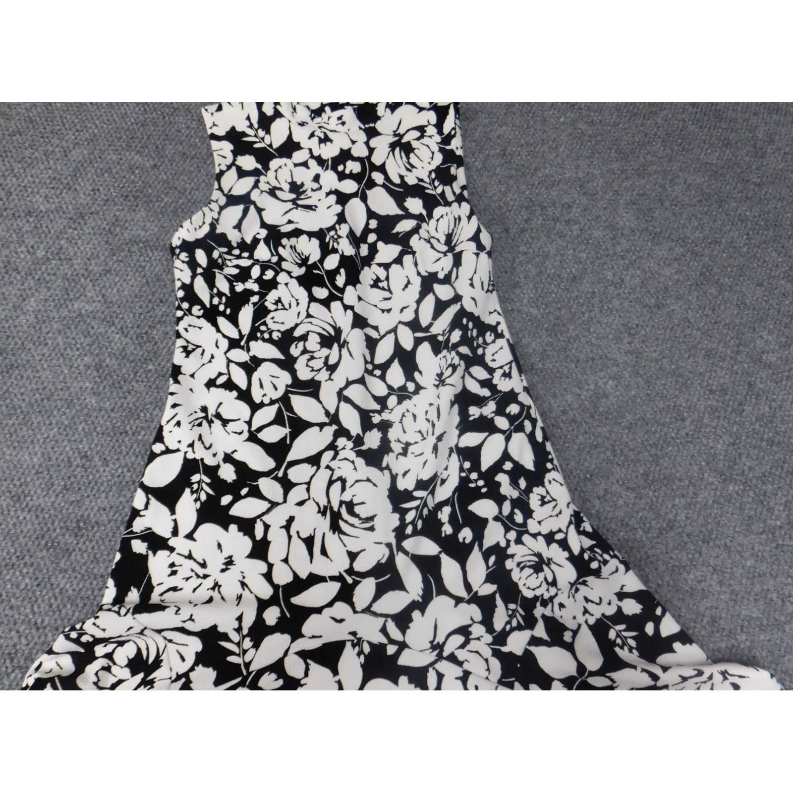 Vintage Shelby & Palmer Womens Dress A-Line 10 White Floral Ruffle Sleeveless Crew Neck Zip Lined Long Fall Women Buds & Palmer Size L / US 10 / IT 46 - 2 Thumbnail