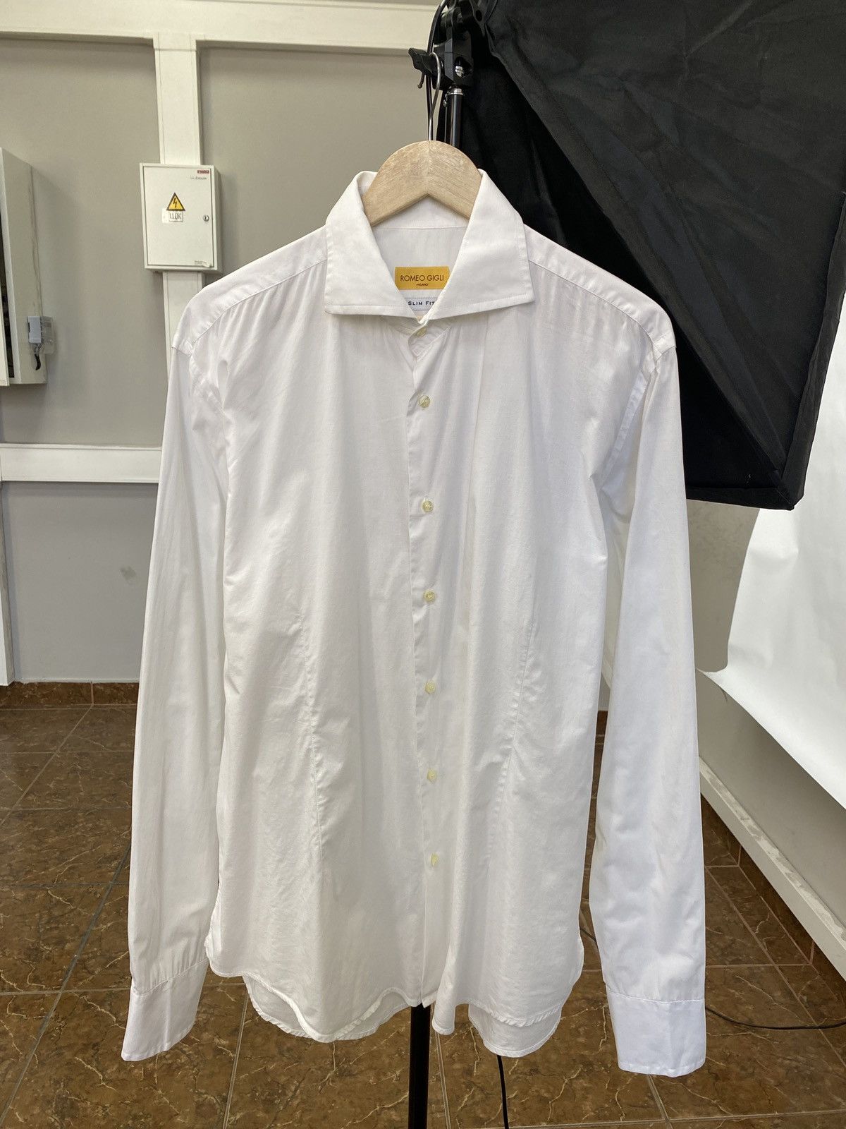 Romeo Gigli Romeo Gigli Milano Luxury Shirt Rare Retro Hype Y2K Size US XL / EU 56 / 4 - 1 Thumbnail