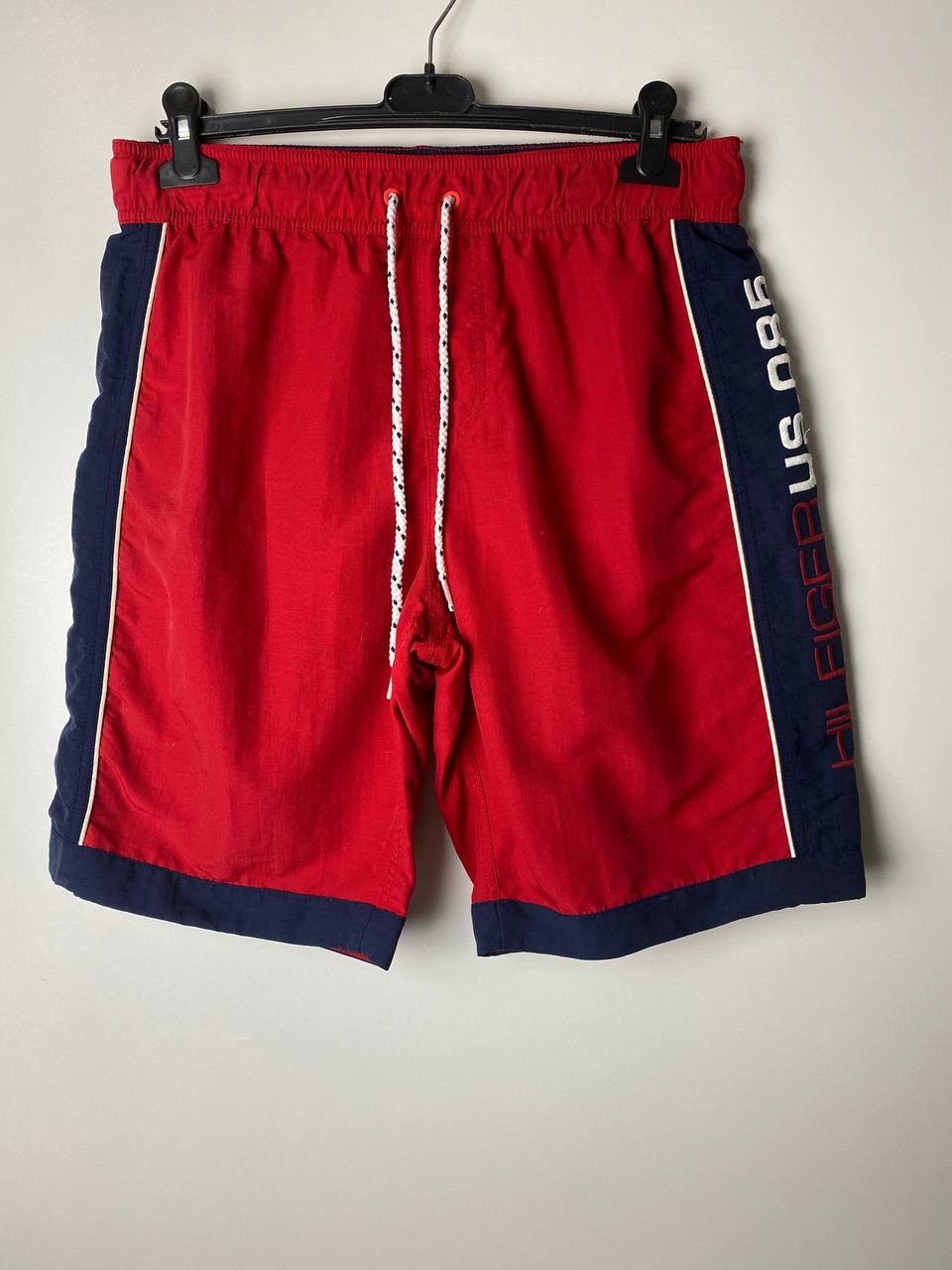 Tommy Hilfiger Tommy Hilfiger vintage shorts size M Size US 34 / EU 50 - 1 Thumbnail