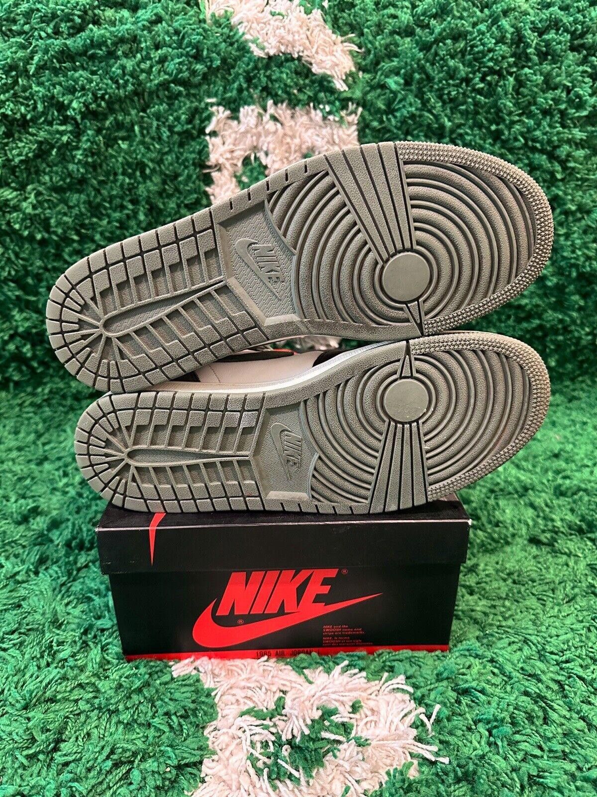 Jordan Brand Jordan 1 Retro High OG Clay Green Size 11.5 Size US 11.5 / EU 44-45 - 6 Thumbnail