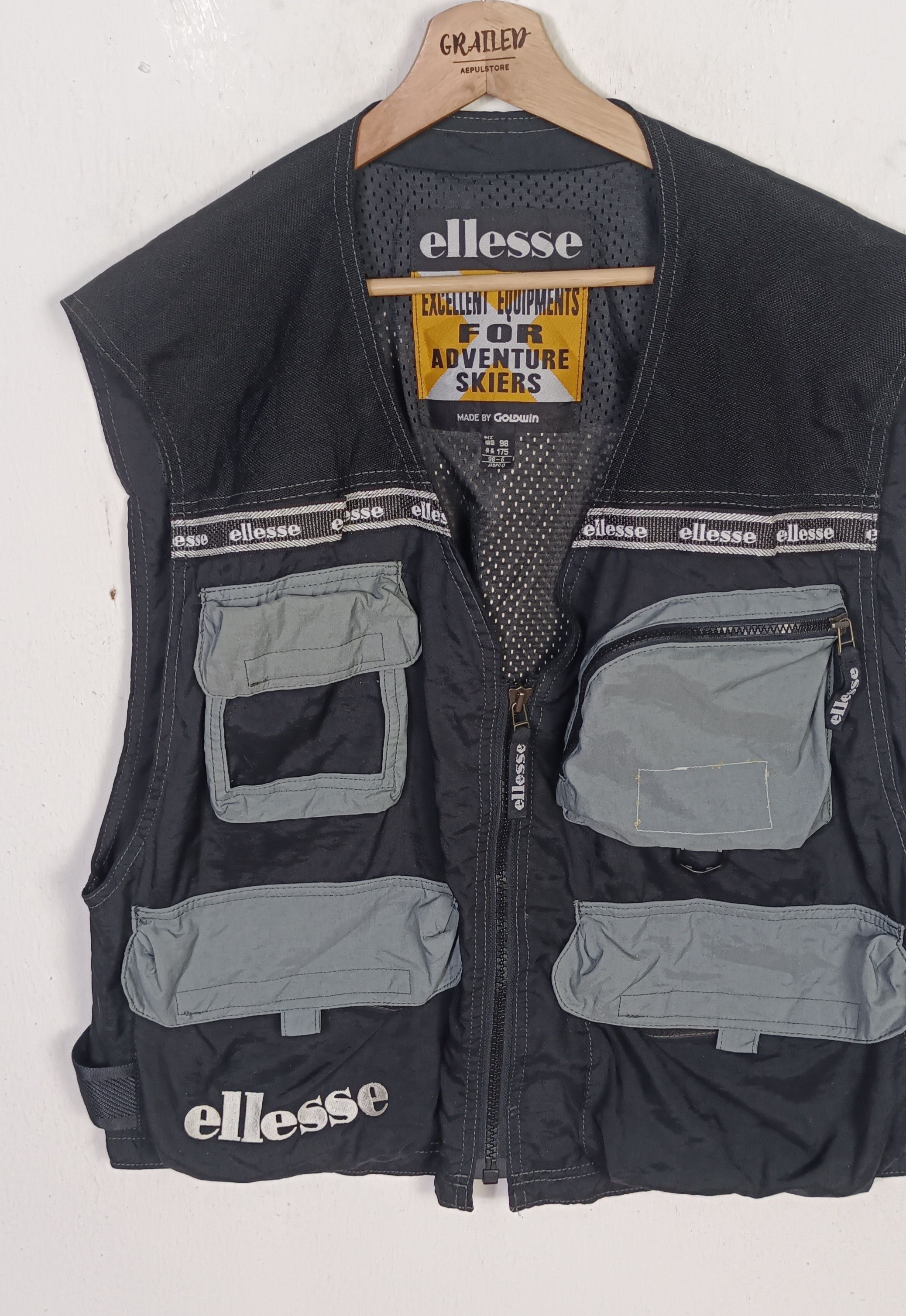 Ellesse × Goldwin × Japanese Brand Ellesse Multipocket Tactical Ski Vest Size US XL / EU 56 / 4 - 3 Thumbnail