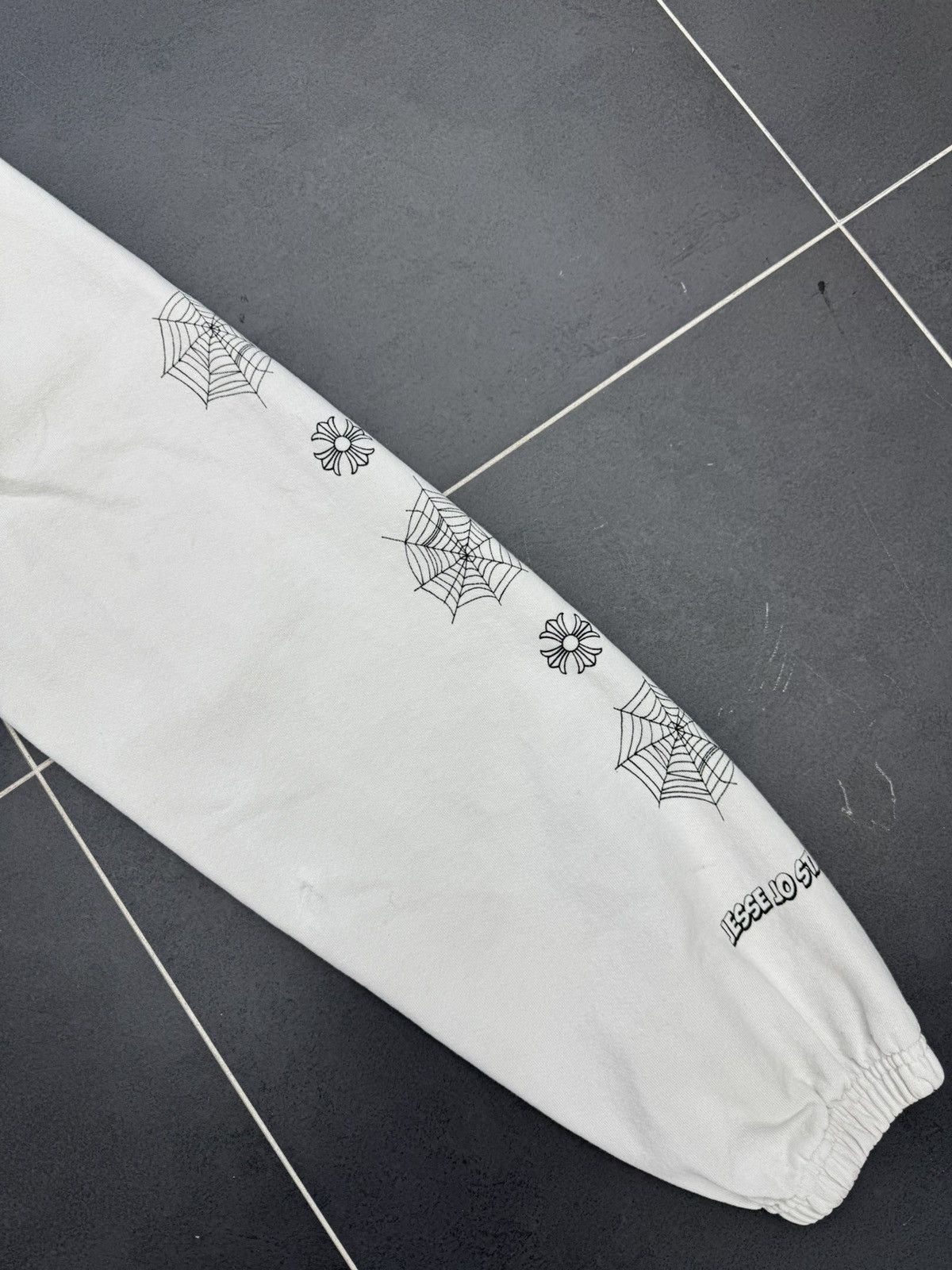 Chrome Hearts Chrome hearts deadly doll sweats Size US 34 / EU 50 - 3 Thumbnail