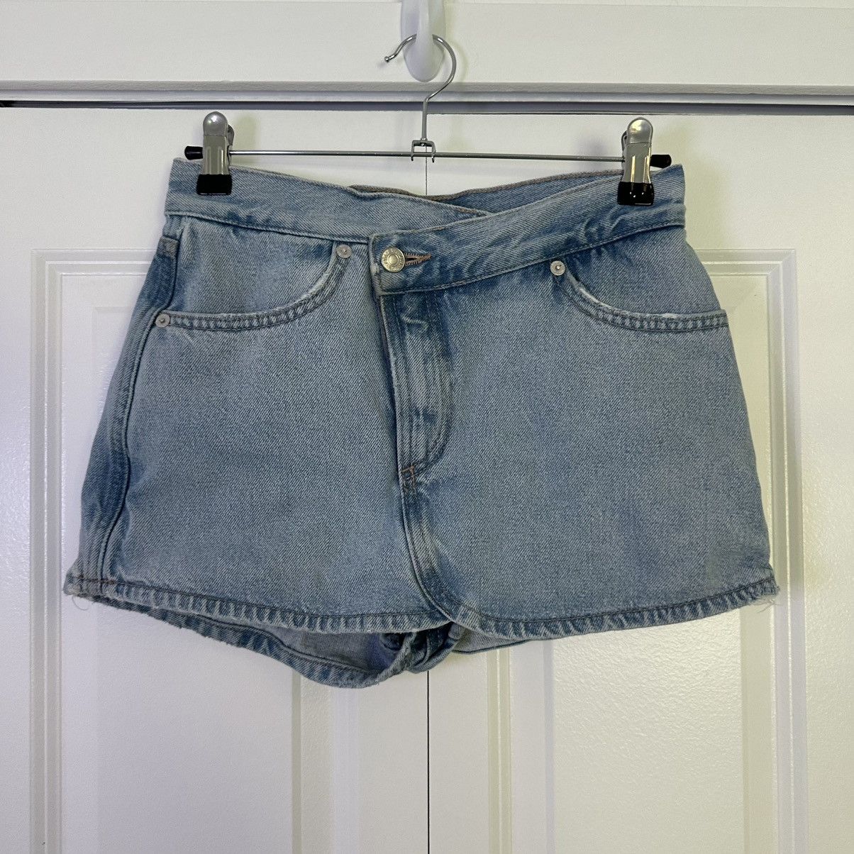 Zara Zara Women’s Light Wash Denim Skort Size 2 Size 26" / US 2 / IT 38 - 1 Thumbnail