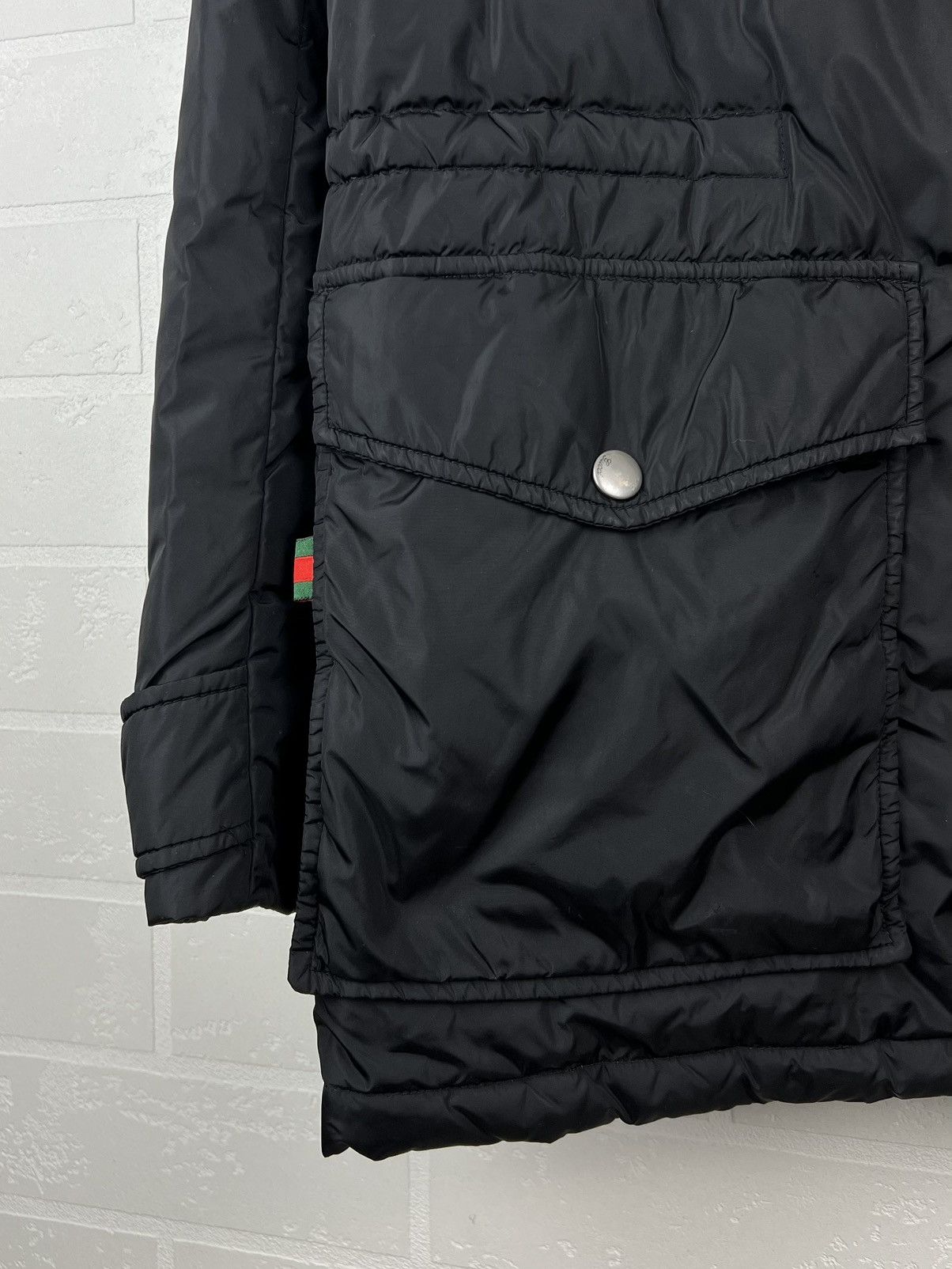 Gucci GUCCI Down Puffer Jacket Web Stripe by Tom Ford Black Men's Size US L / EU 52-54 / 3 - 19 Thumbnail