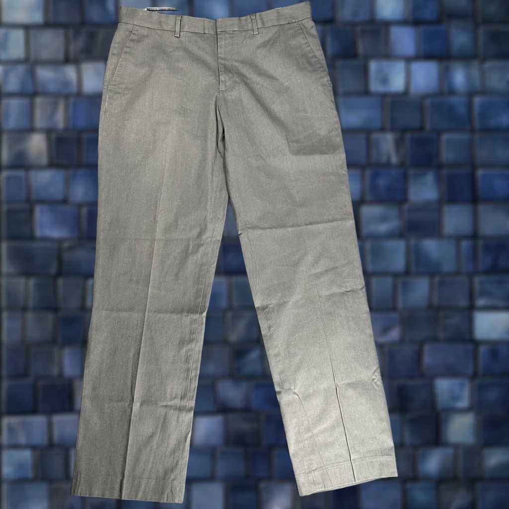 Express Express Pants 34 Gray Stretch Flat Front Pockets Straight Leg Mens Pants Size US 34 / EU 50 - 1 Thumbnail