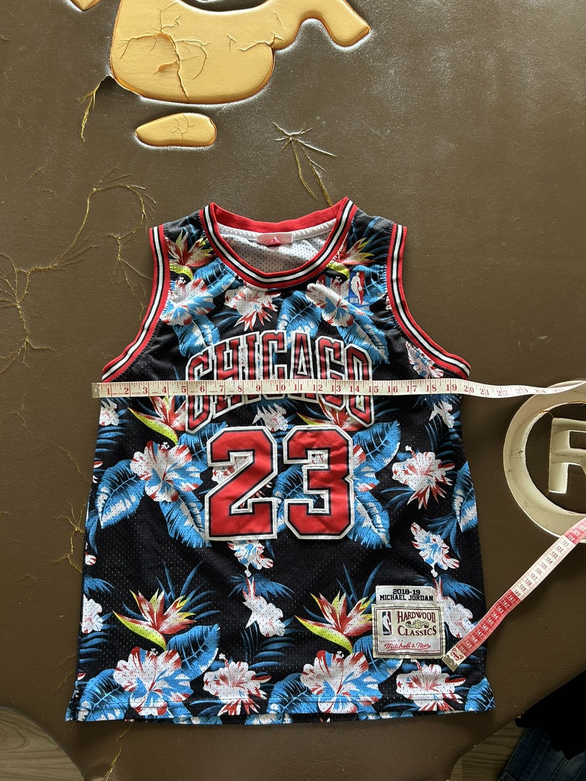 NBA Chicago Bulls Micheal Jordan Floral Basketball Jersey RARE Size US M / EU 48-50 / 2 - 7 Thumbnail