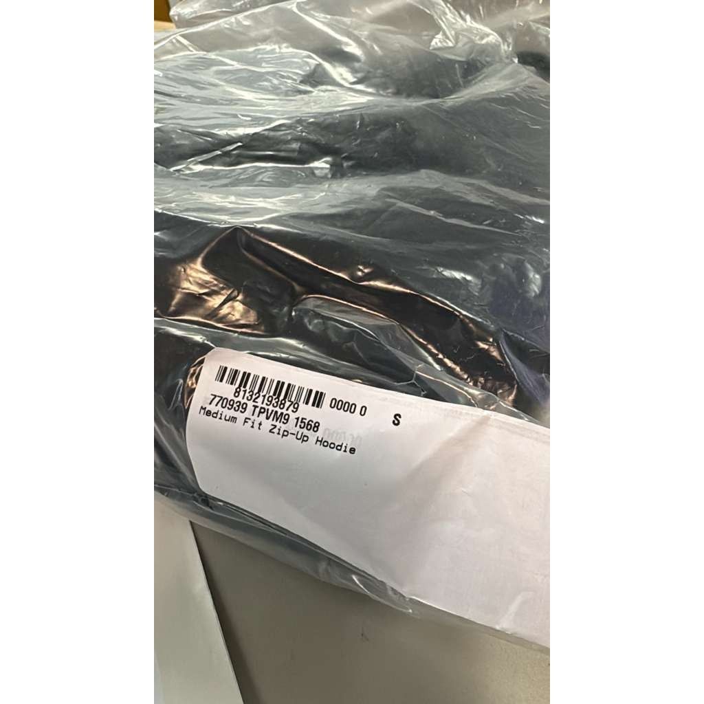 Balenciaga o1rshd1 Offshore Hoodie in Black Size US S / EU 44-46 / 1 - 18 Thumbnail