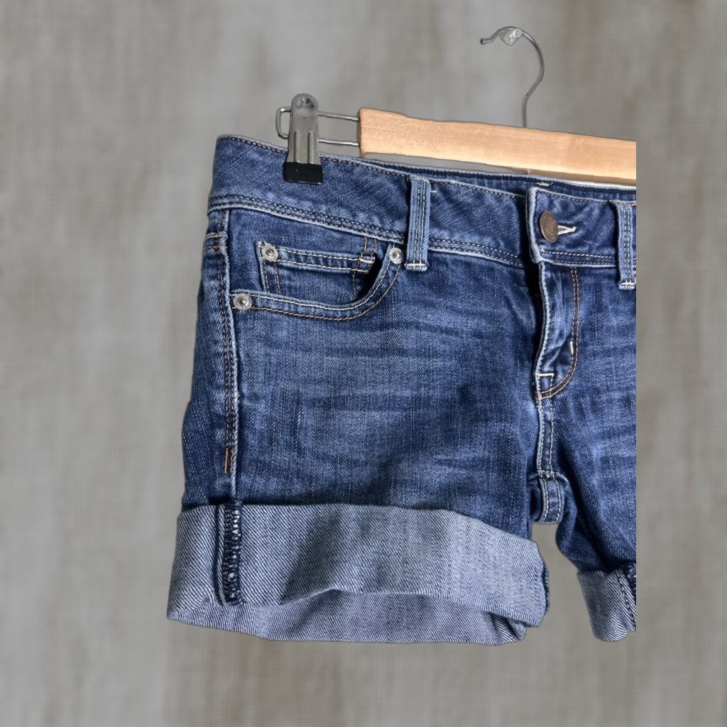 American Eagle Outfitters American Eagle Stretch Slim Boot Shorts Size 2 Dark Wash 28x4 Size 42" / US 20 - 1 Thumbnail