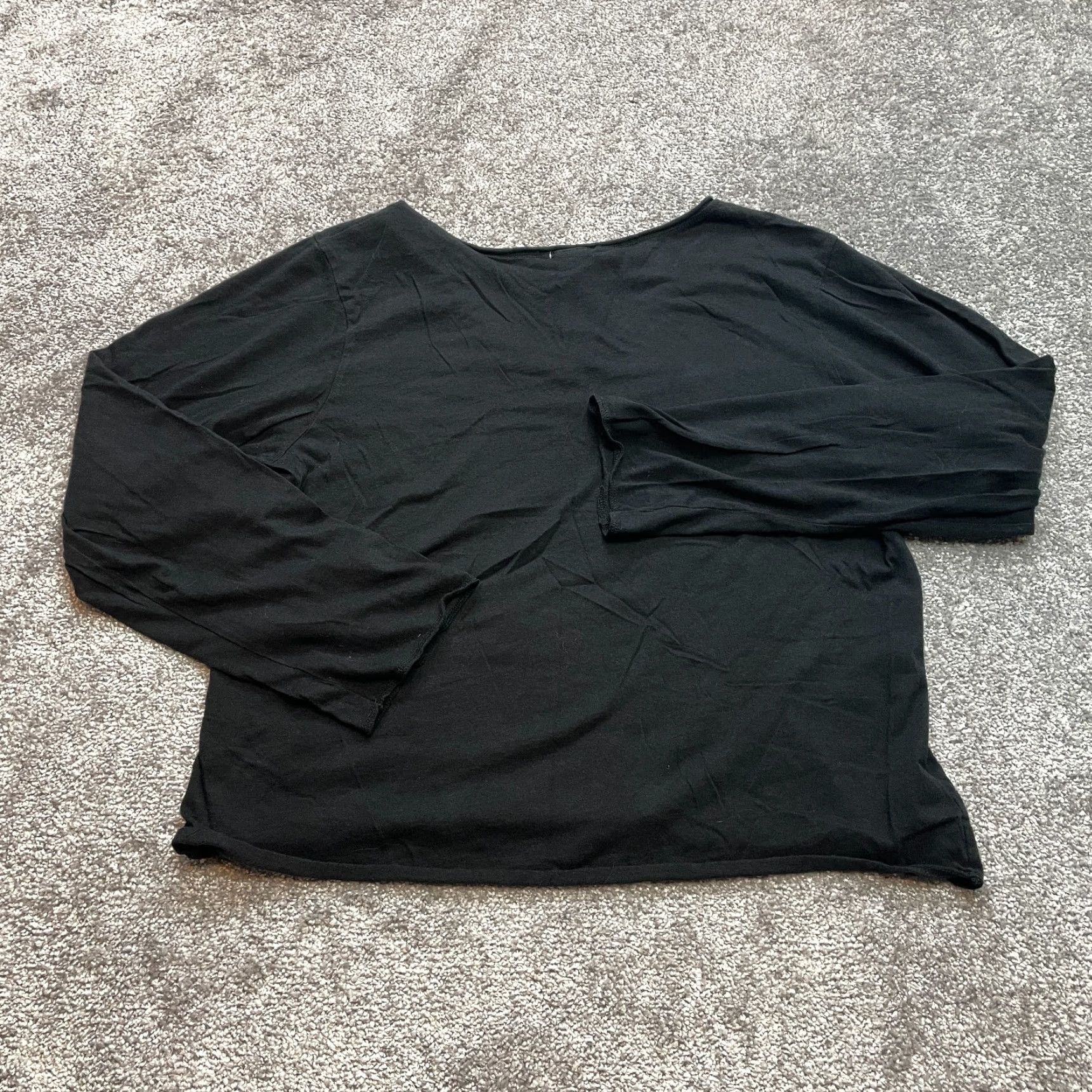 Old Navy Old Navy Shirt Womens 2XL Black V-Neck Lightweight Top Soft Size XXL / US 16-18 / IT 52-54 - 2 Thumbnail