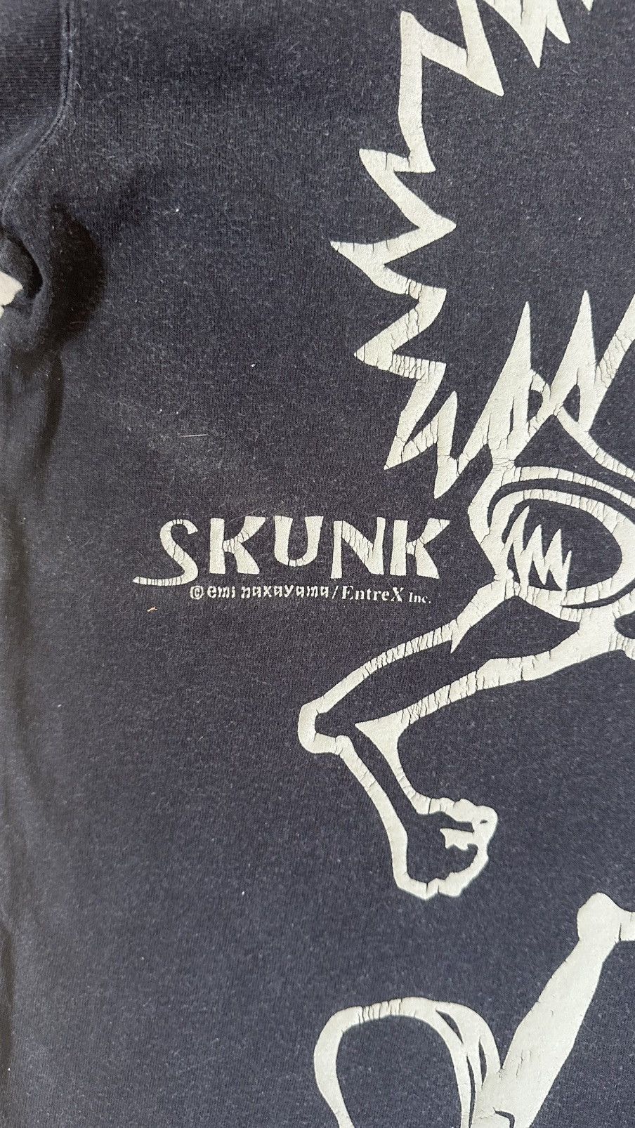 Japanese Brand VINTAGE MISCHIEVOUS SKUNK WELL FADED TEE Size US M / EU 48-50 / 2 - 3 Thumbnail