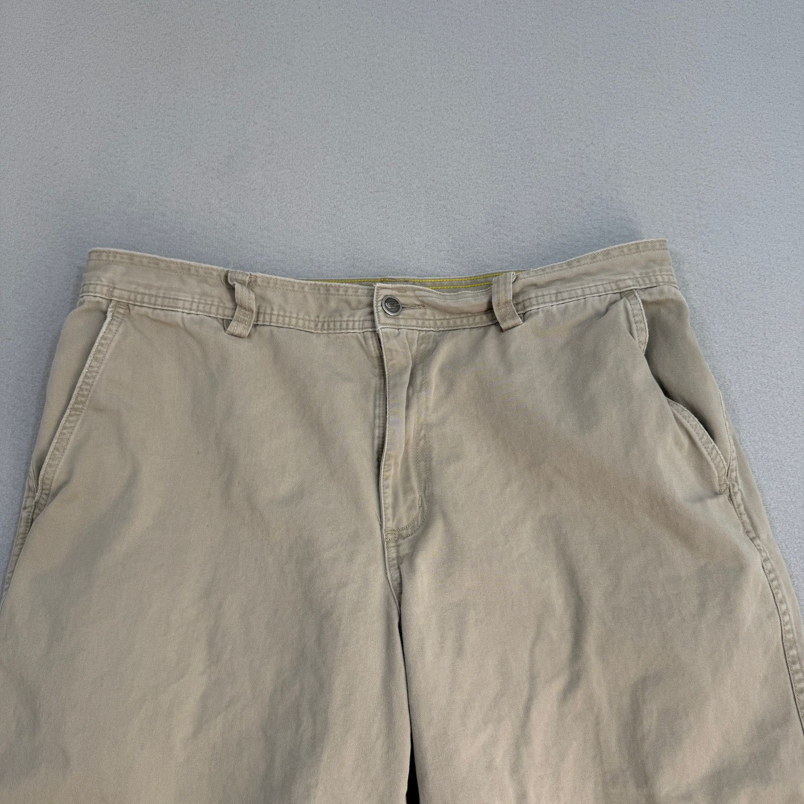 The North Face The North Face Shorts Men's 36 Tan Khaki 11" Inseam Hiking Size US 36 / EU 52 - 2 Thumbnail