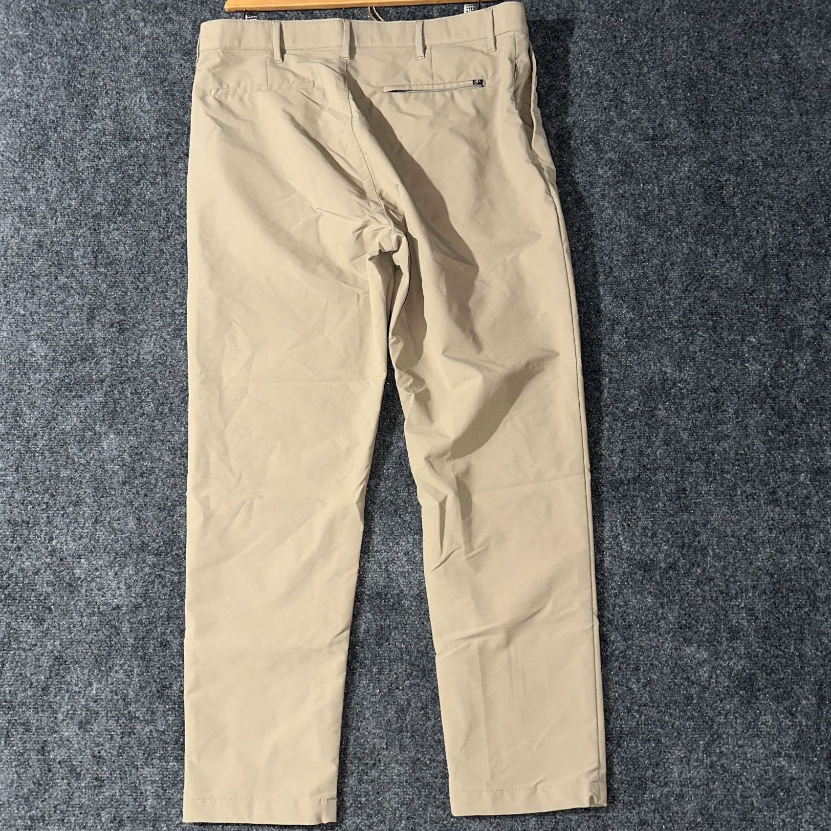 Banana Republic Banana Republic Pants Mens 38 X 30 Chino Straight Leg Tan Travel Pockets Zip Size US 38 / EU 54 - 7 Thumbnail