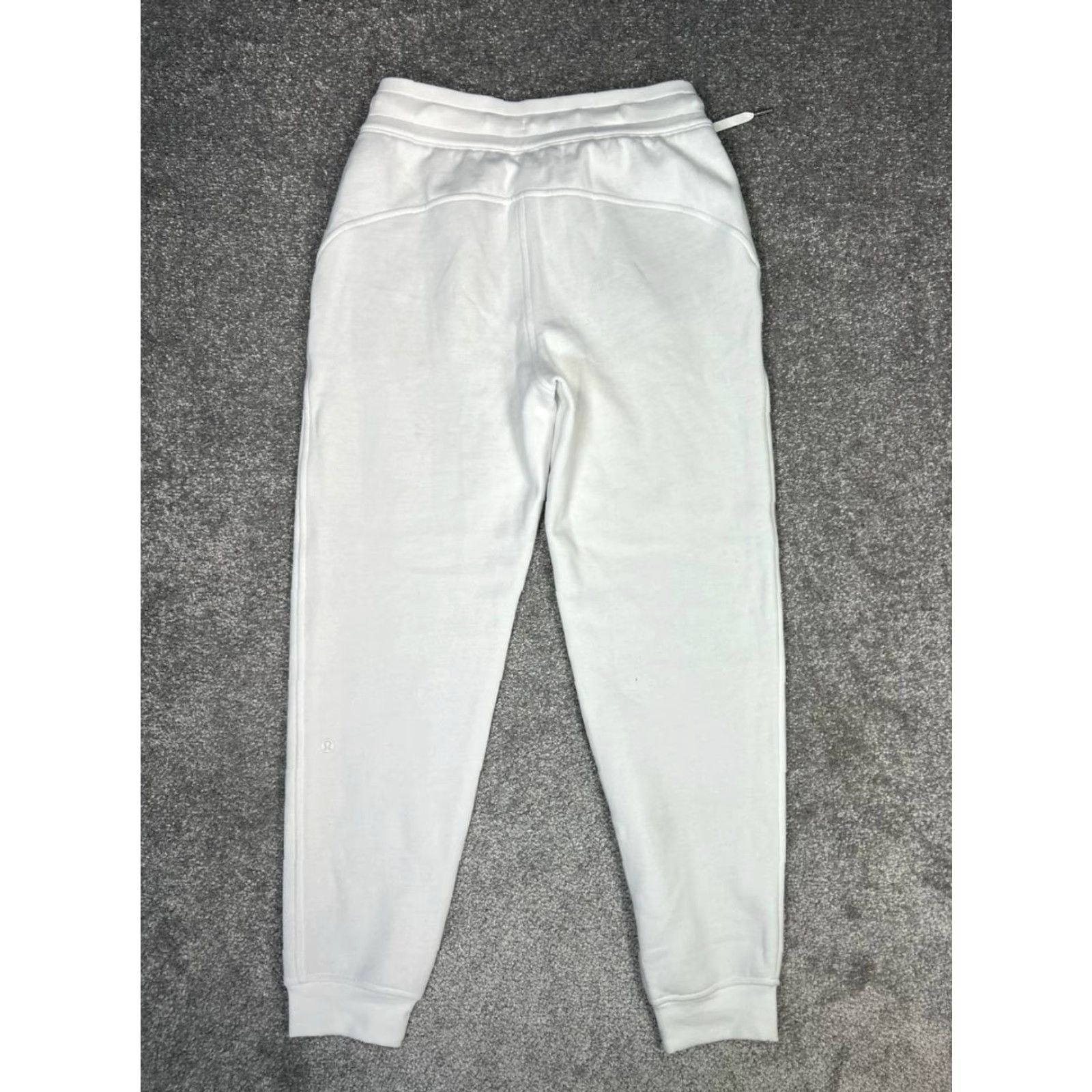 Lululemon Lululemon Scuba Jogger Pants Womens 6 White Cotton Stretch Logo Athleisure 90s? Size 28" / US 6 / IT 42 - 2 Thumbnail