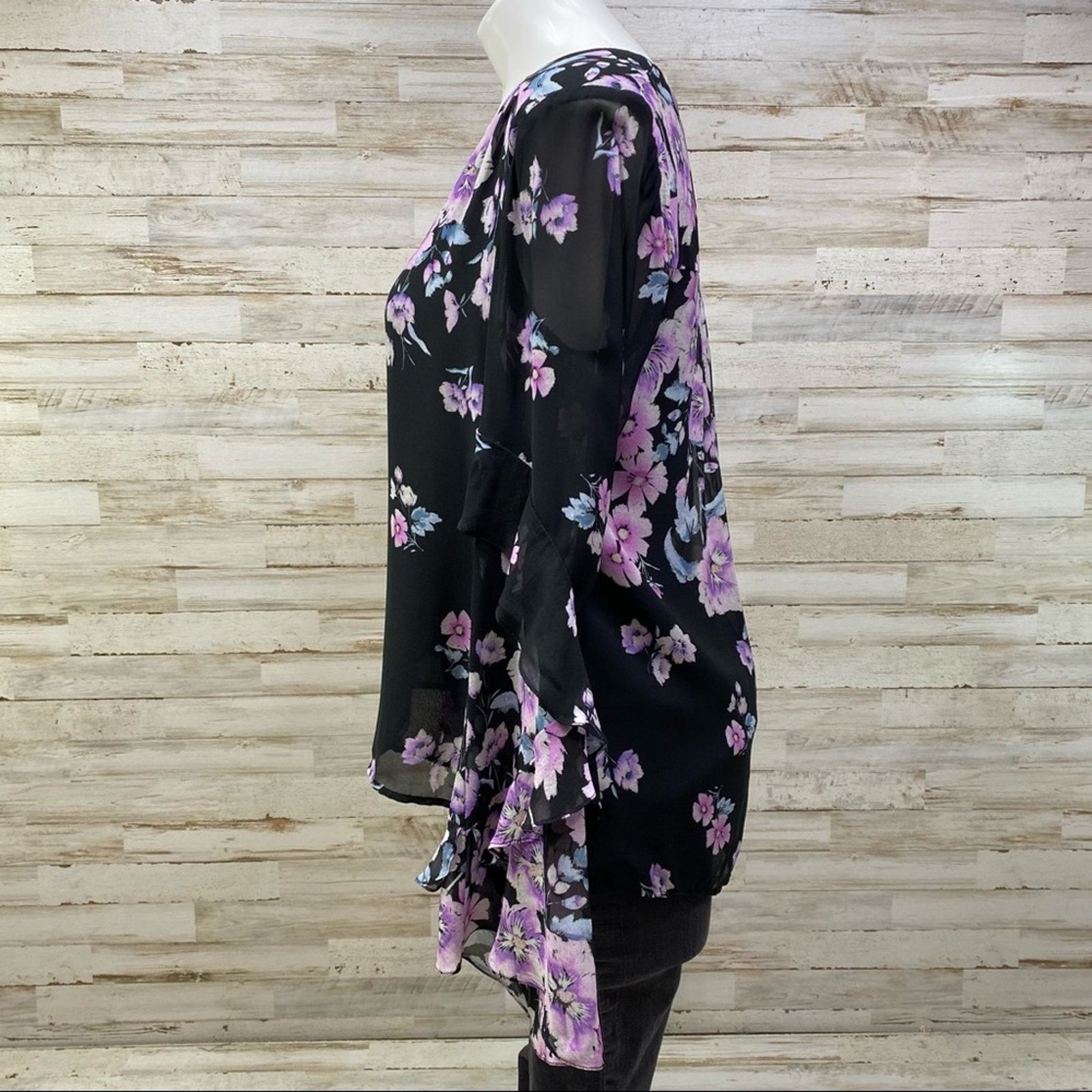 Nanette Lepore Nanette Lepore Silk Zen Floral Blouse Size S Purple Black Size S / US 4 / IT 40 - 6 Thumbnail