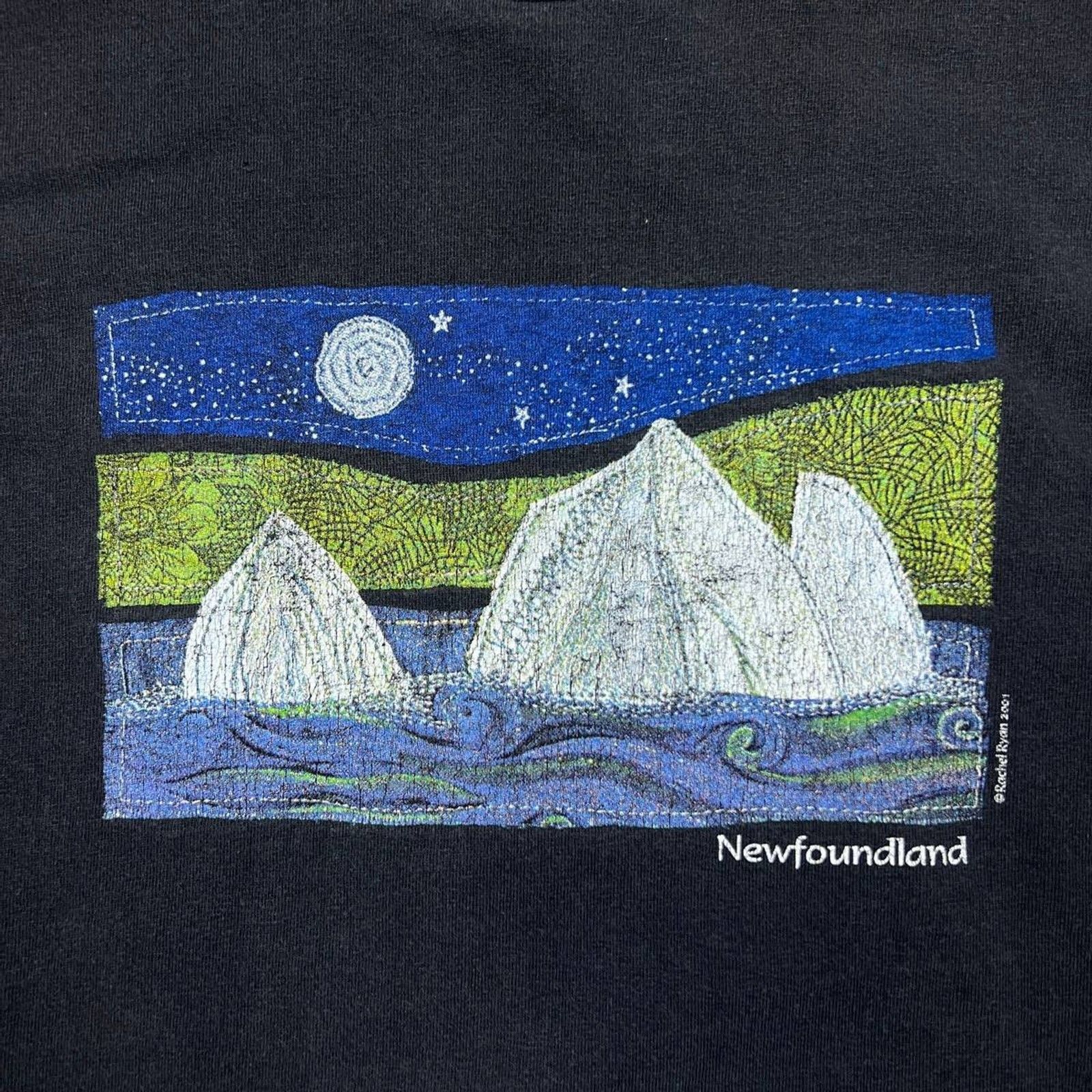 Gildan × Vintage Vintage 2001 Newfoundland Canada T Shirt Faded Nature Tee Size US XL / EU 56 / 4 - 2 Thumbnail
