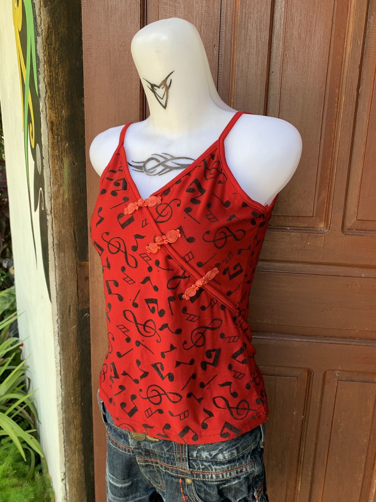 Japanese Brand y2k Mutan Ladies Knotted Button Note Bar Velvet Tank Top Size S / US 4 / IT 40 - 2 Thumbnail