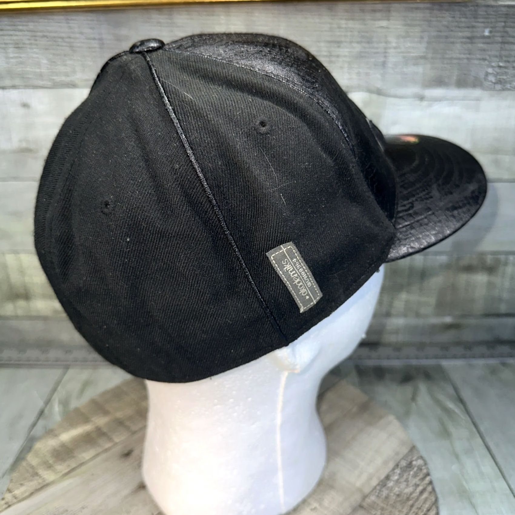 Akademiks AKADEMIKS Fitted Hat 7 1/8 Black Faux Snakeskin A Logo Cap Streetwear Rare Y2K Mens Size ONE SIZE - 4 Thumbnail