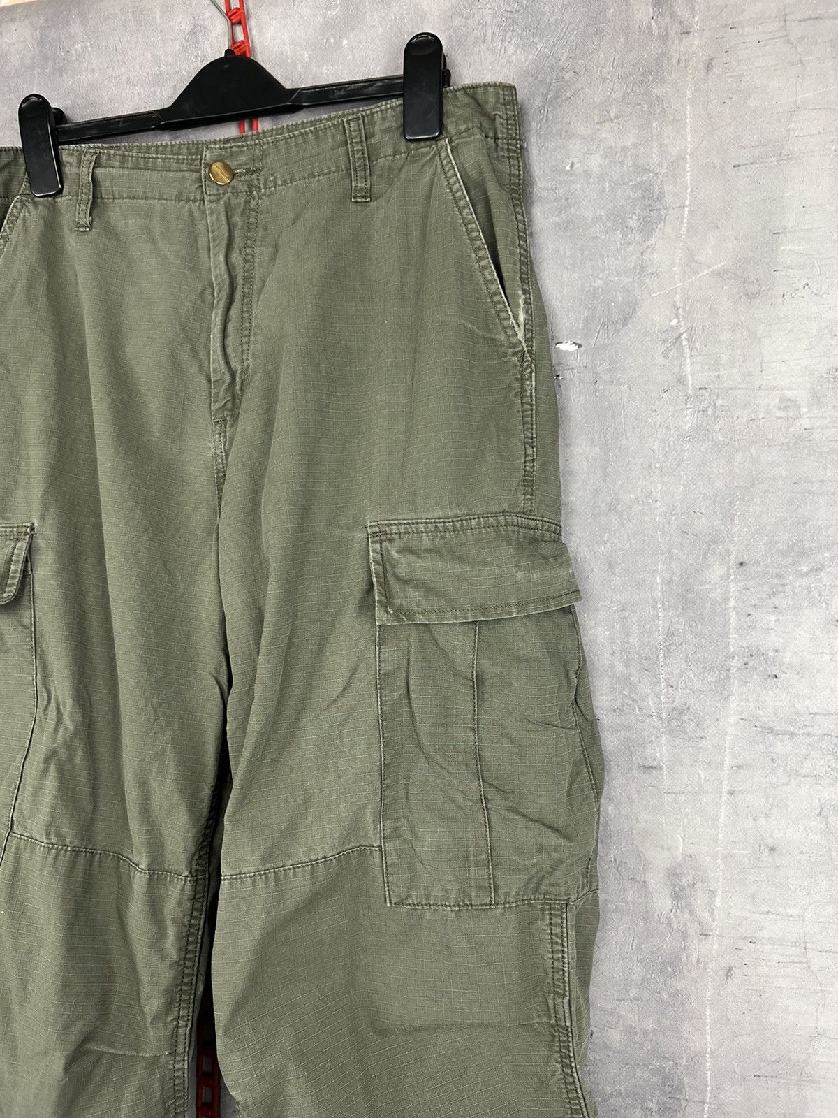 Carhartt Wip Vintage Y2K Carhartt WIP Military Cargo Pants Baggy Sz31x30 Size US 32 / EU 48 - 5 Thumbnail