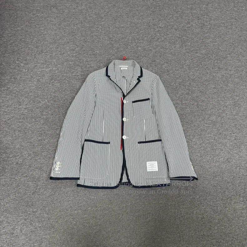 Thom Browne Thom Browne Striped coat Size US S / EU 44-46 / 1 - 1 Thumbnail