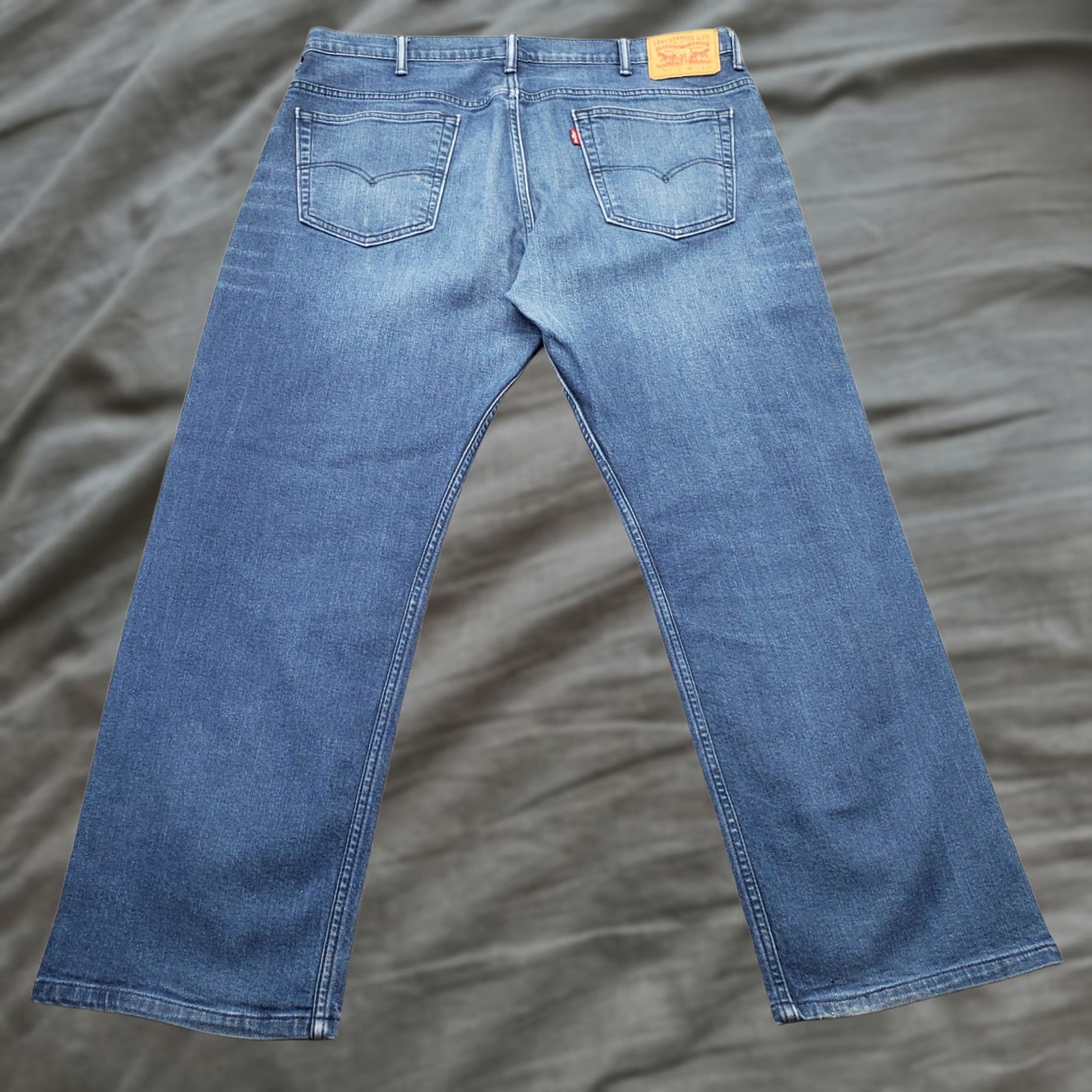 Levi's Levi's Jeans Mens 38 Navy Whiskered Faded Denim Relaxed Red Tab Straight Jeans Mens 38 Navy Whiskered Faded Denim Relaxed Red Tab Mens Gear Size US 38 / EU 54 - 1 Thumbnail