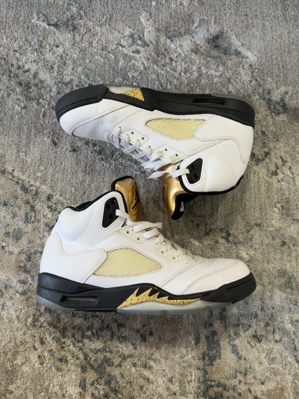 Jordan Brand × Nike Air Jordan 5 Retro ‘Olympic’ Size US 10.5 / EU 43-44 - 2 Thumbnail