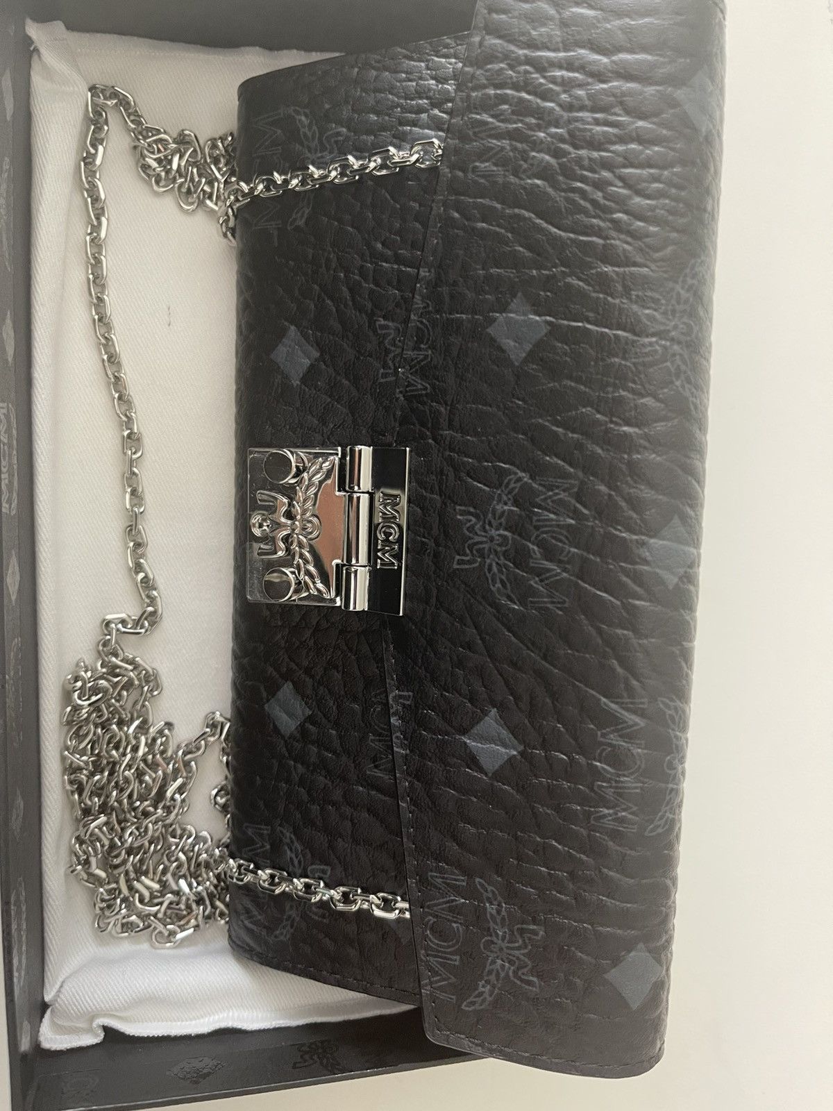 MCM MCM -Patricia Wallet on Chain- Black Size ONE SIZE - 3 Thumbnail