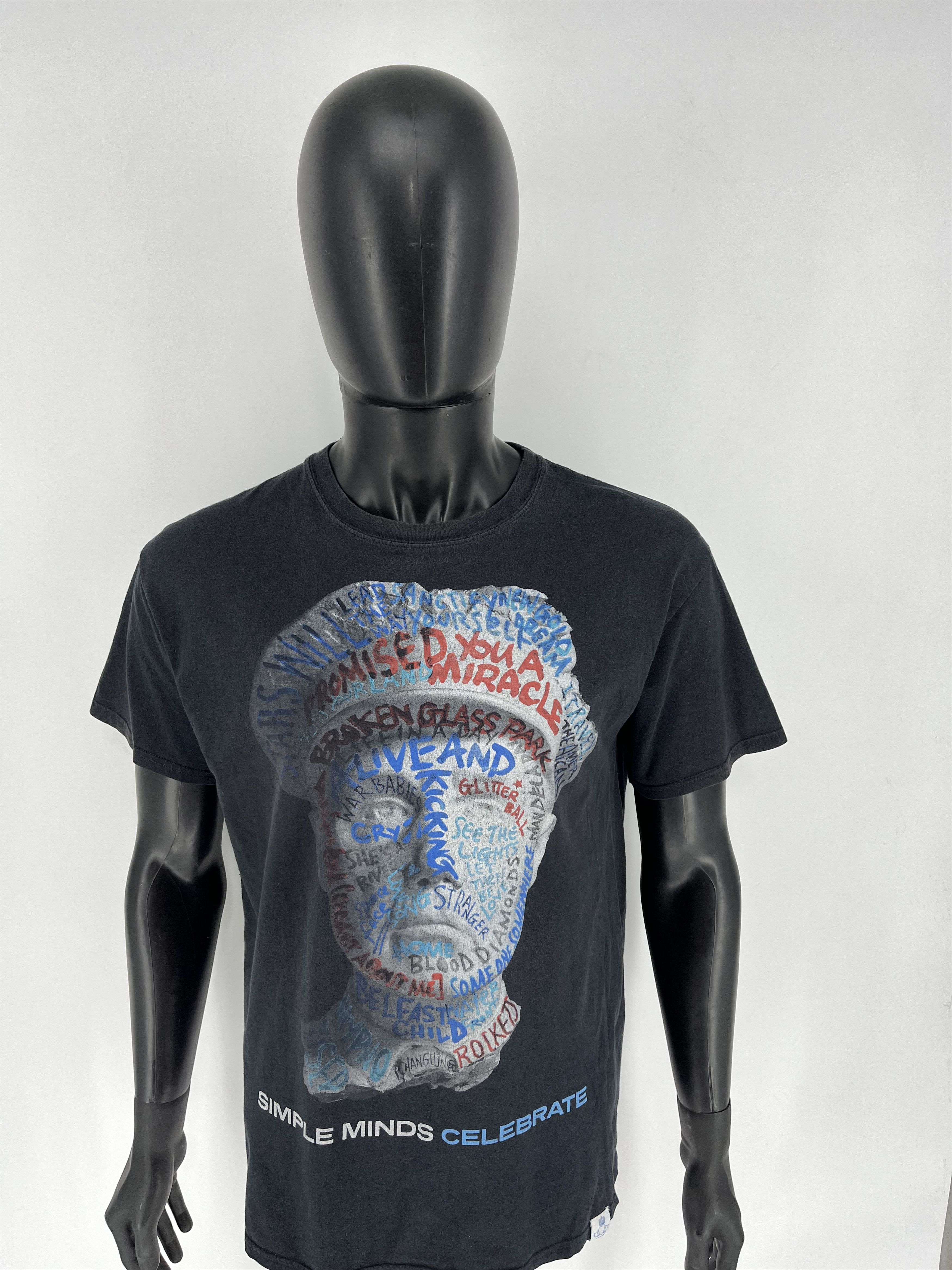 Band Tees × Vintage SIMPLE MINDS OFFICIAL USA TOUR GREY T-SHIRT " CELEBRATE 2013 Size US L / EU 52-54 / 3 - 5 Thumbnail