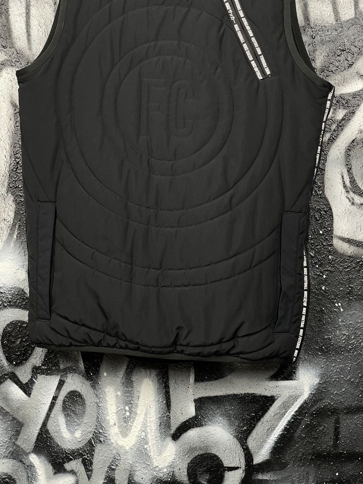 Nike Nike F. C. Dri-Fit Sportwear Black Vest Men’s Size XS Size US XS / EU 42 / 0 - 4 Thumbnail