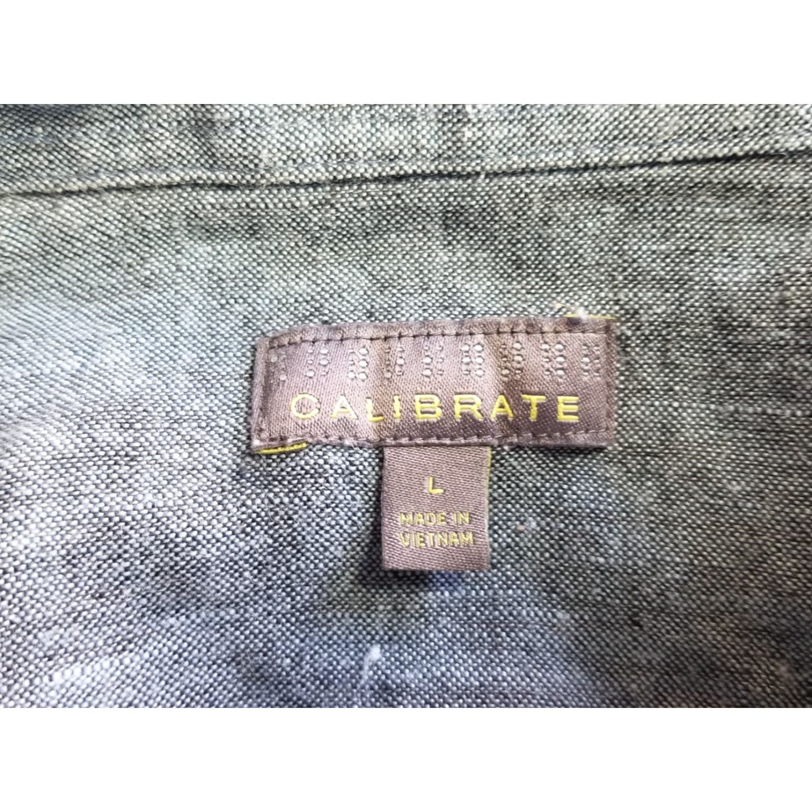 Vintage Calibrate Linen Short Sleeve Button-Up Shirt Blue L Mens Regular Size Large Button-Down Collar Chambray Solid 100% Linen Size US 33 - 6 Thumbnail