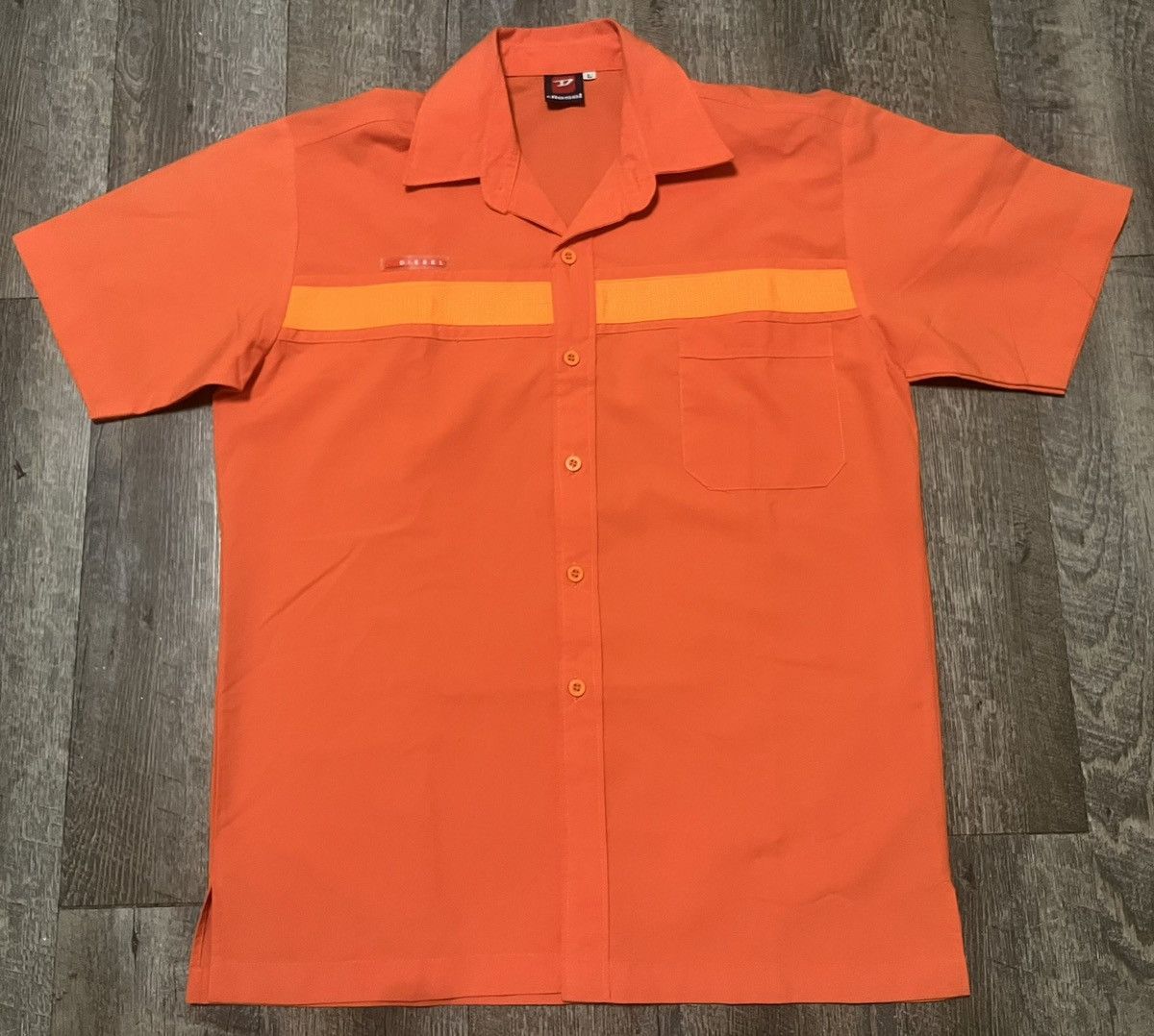 Diesel Vintage Diesel Orange Button Up Shirt Size Large Size US L / EU 52-54 / 3 - 1 Thumbnail