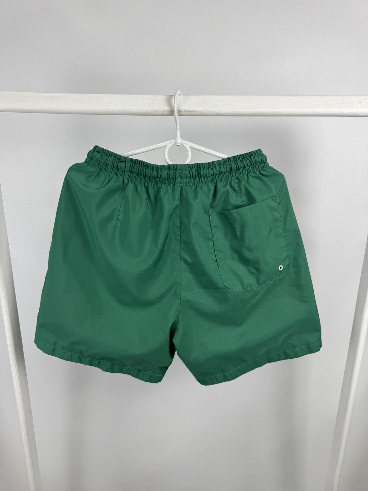Nike Nike M size Green Shorts Size US 32 / EU 48 - 8 Thumbnail