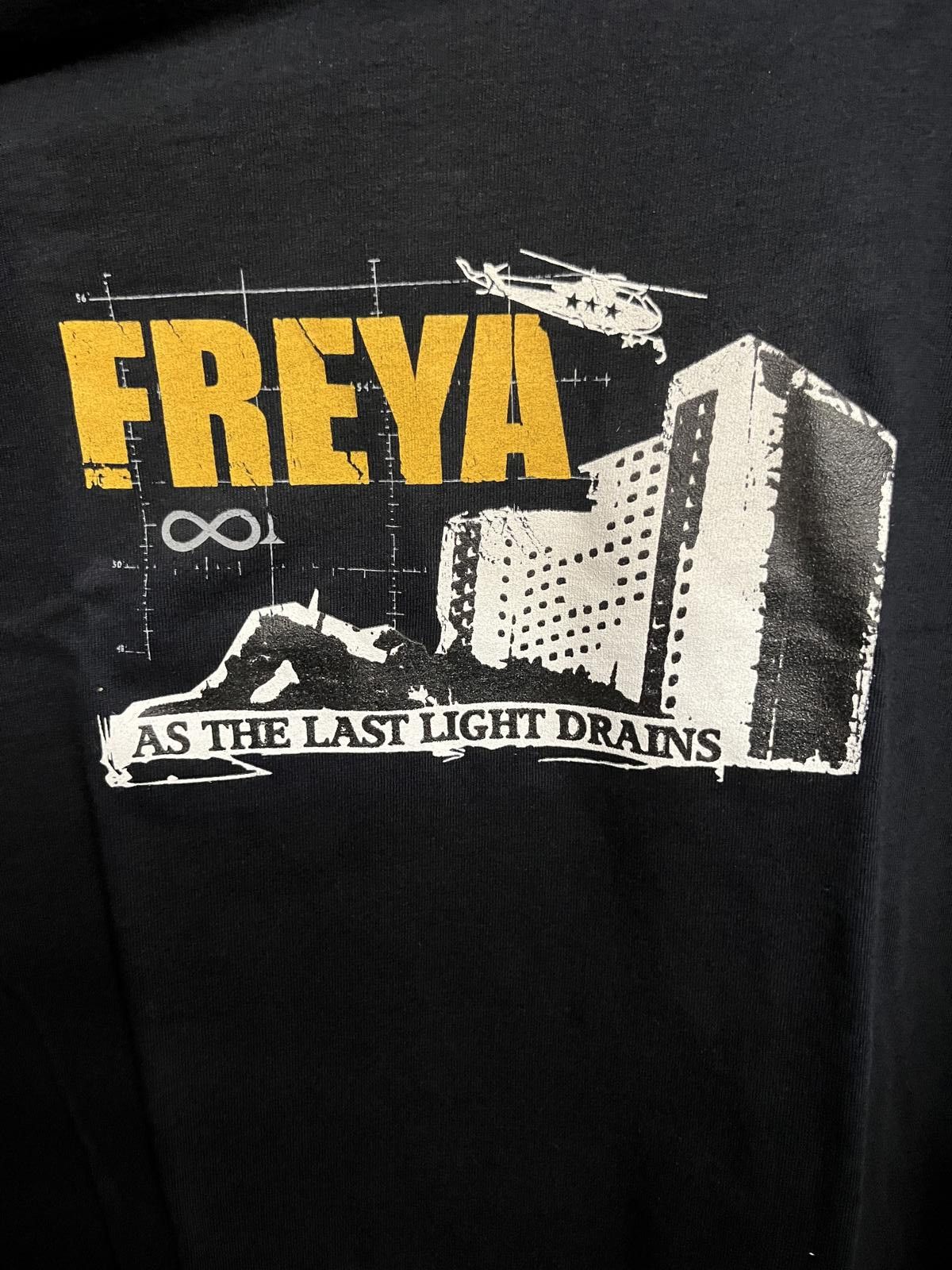 Other Vtg Freya Band T-shirt - Album As The Last Light Drains -M Size US M / EU 48-50 / 2 - 2 Thumbnail