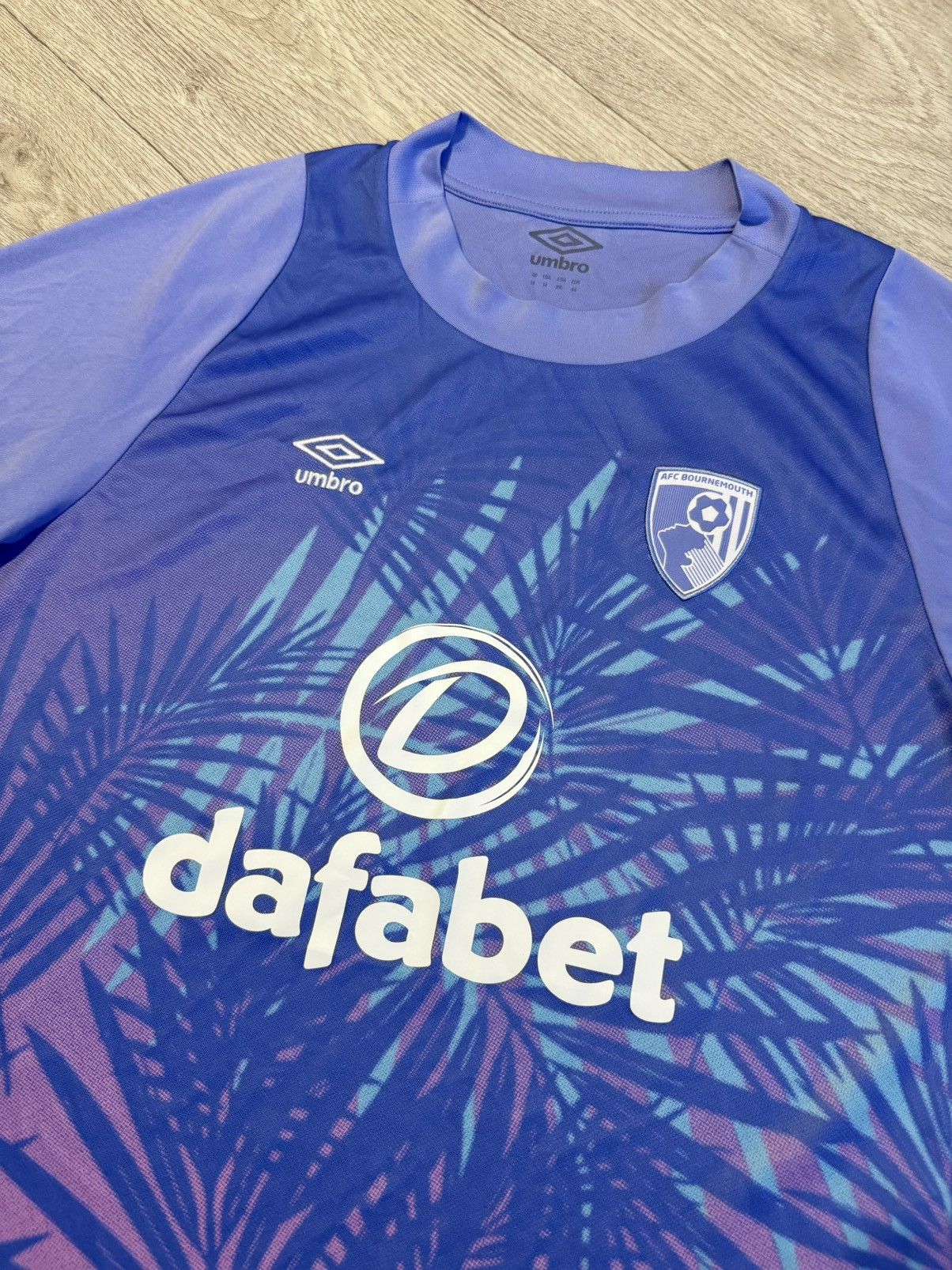 Umbro 🔷Umbro AFC Bournemouth 2022/23 Soccer jersey🔷 Size US XL / EU 56 / 4 - 3 Thumbnail