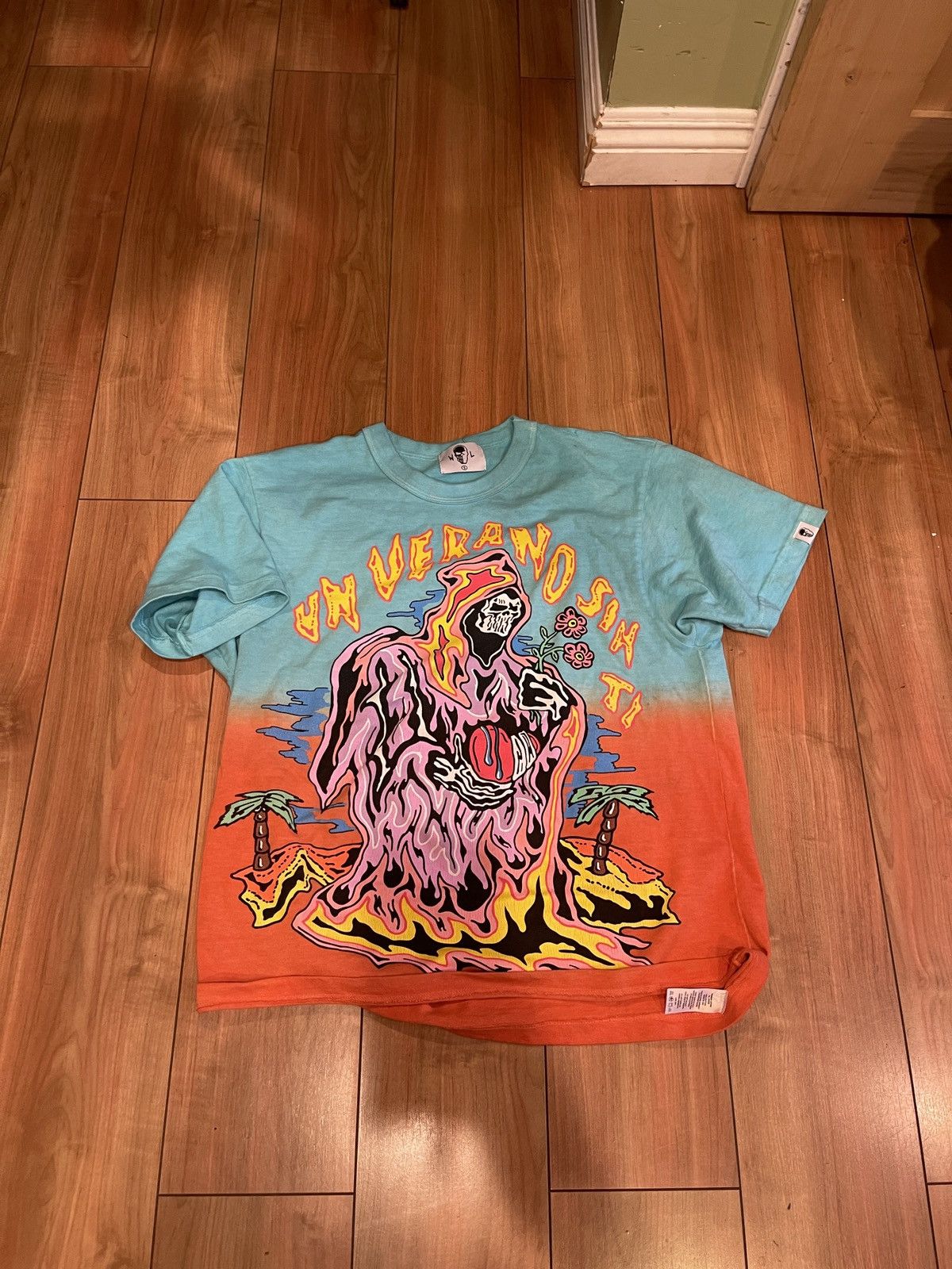 Warren Lotas WARREN LOTAS X BAD BUNNY UN VERANO SIN TI T SHIRT Size US S / EU 44-46 / 1 - 1 Thumbnail