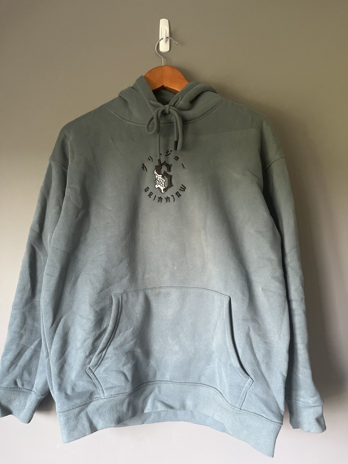 Japanese Brand × Vintage Bleach Embroidered ‘Grimmjow’ Hoodie Size US M / EU 48-50 / 2 - 1 Thumbnail